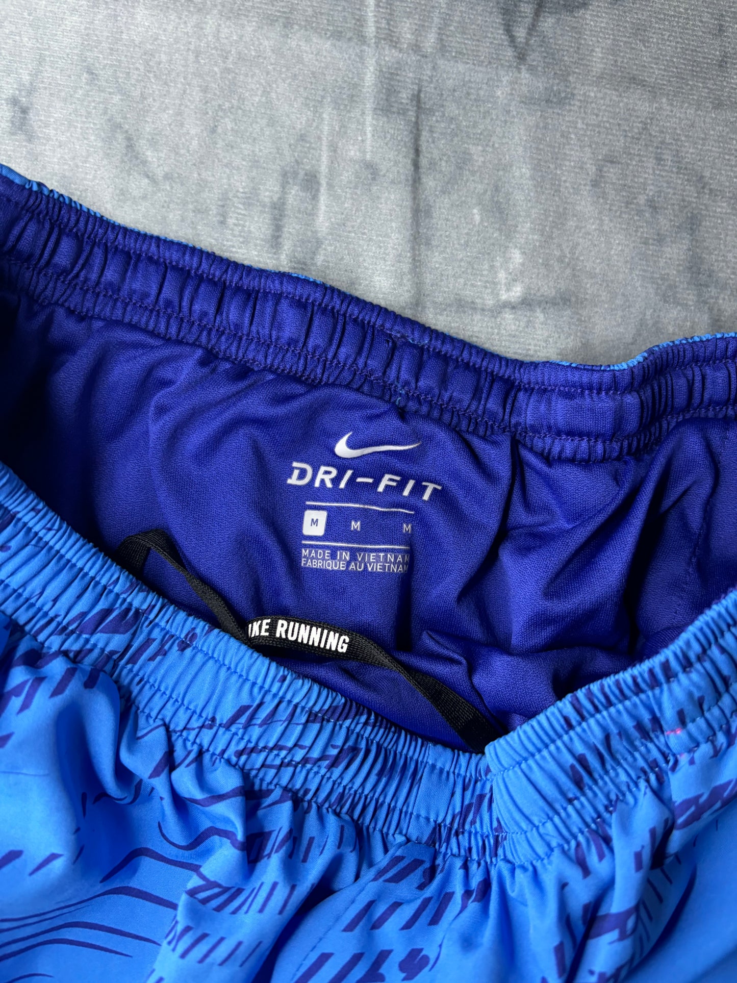 Nike Dri-Fit Challenger Shorts (M)