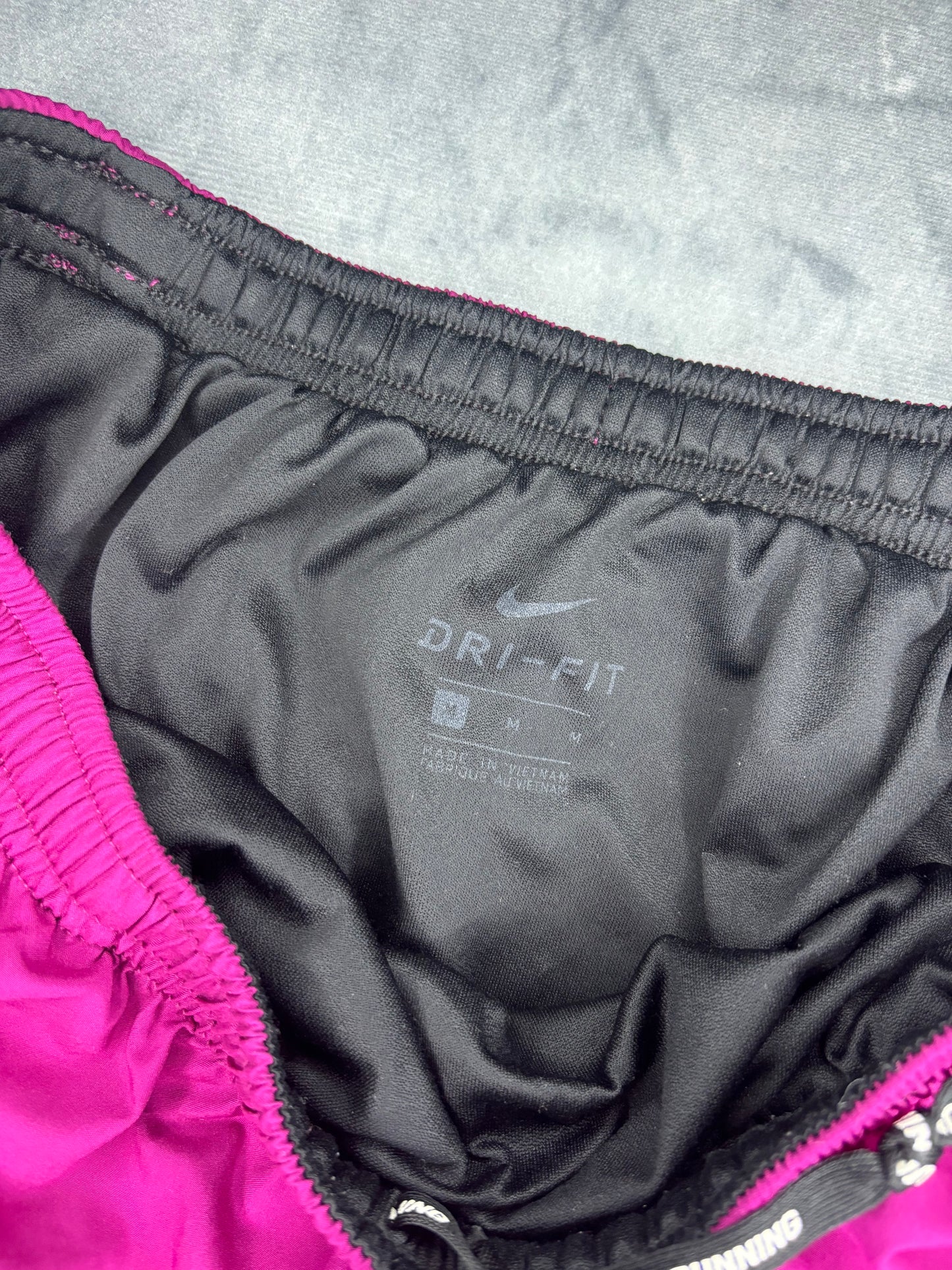Nike Dri-Fit Running Shorts (M)