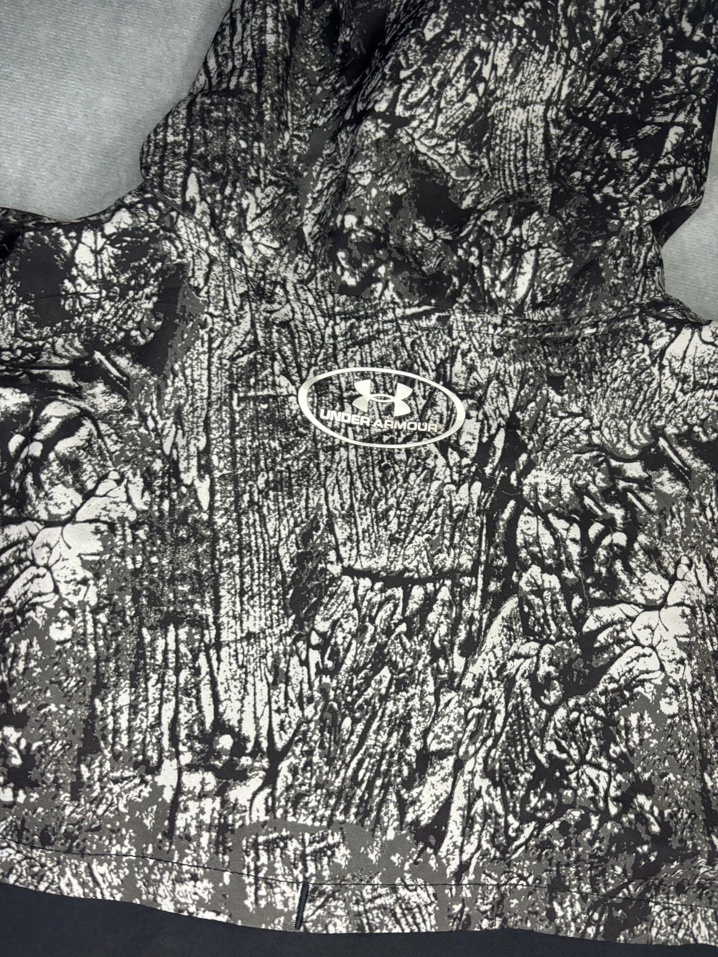 Under Armour Run Light Jacket (M)