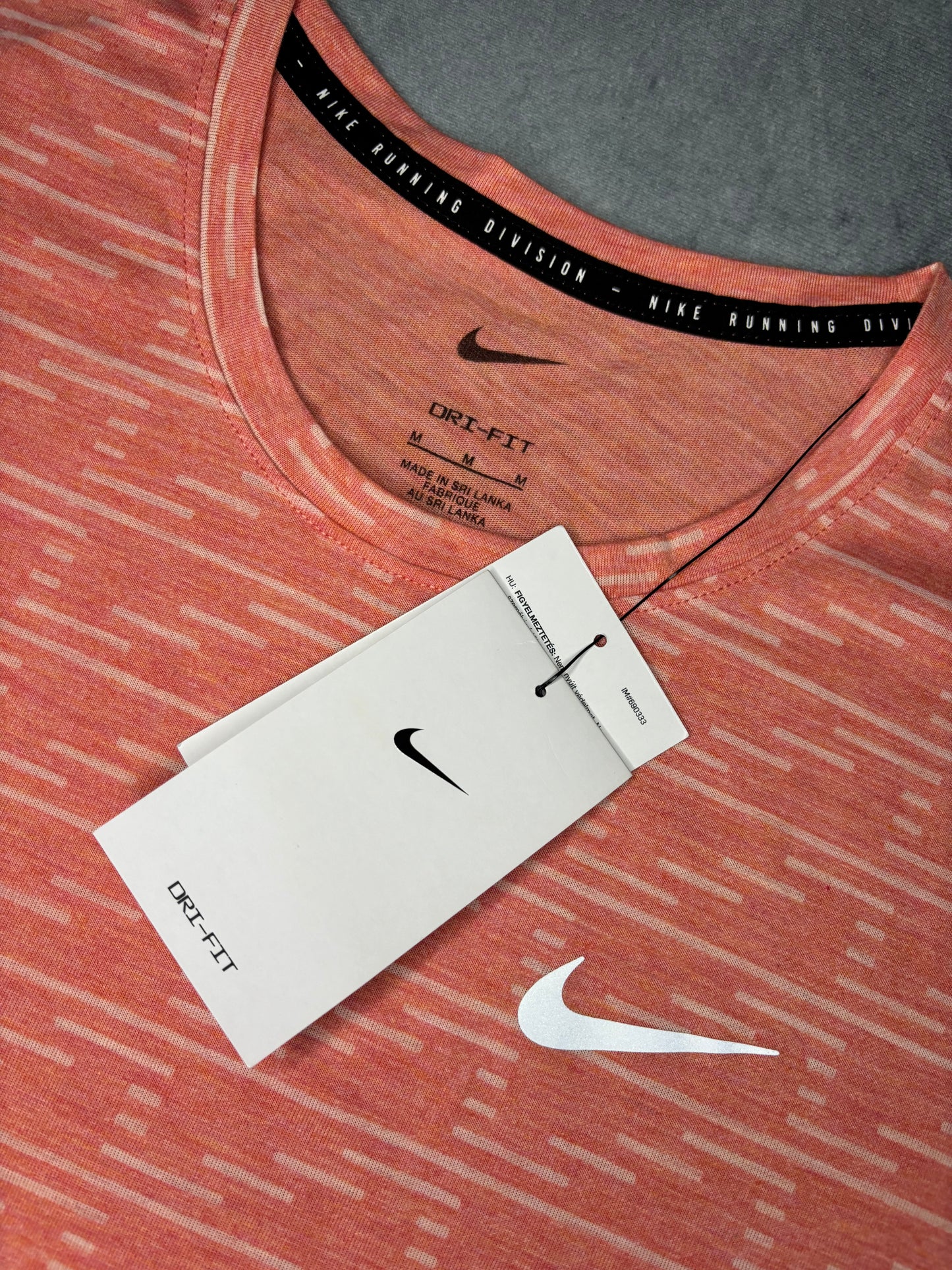 Nike Dri-Fit Running Division Tshirt (M)
