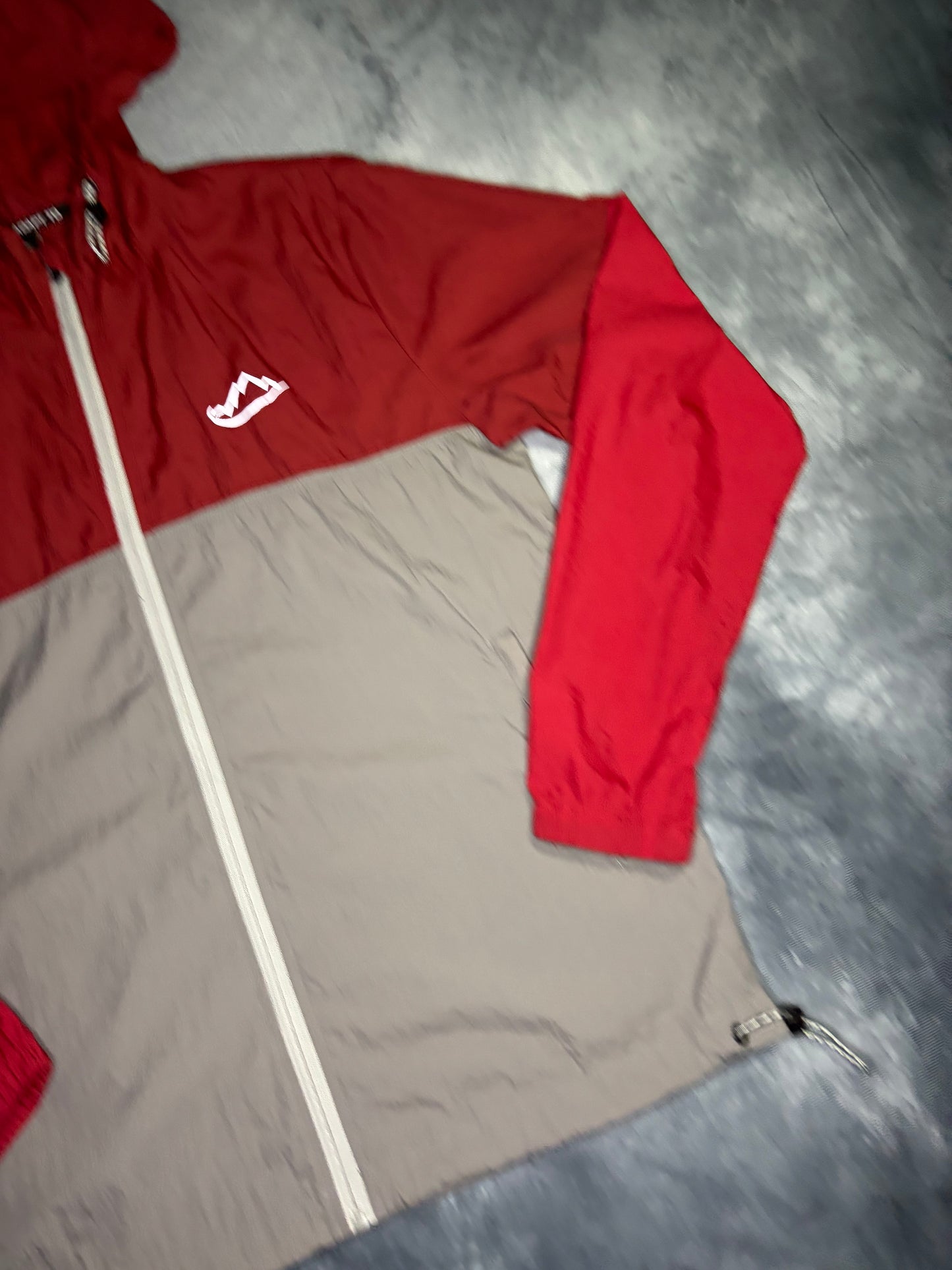 Adapt To Lightweight Jacket (M)