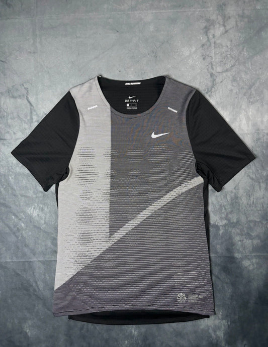 Nike Dri-Fit Rise 365 Future Fast Tshirt (S)