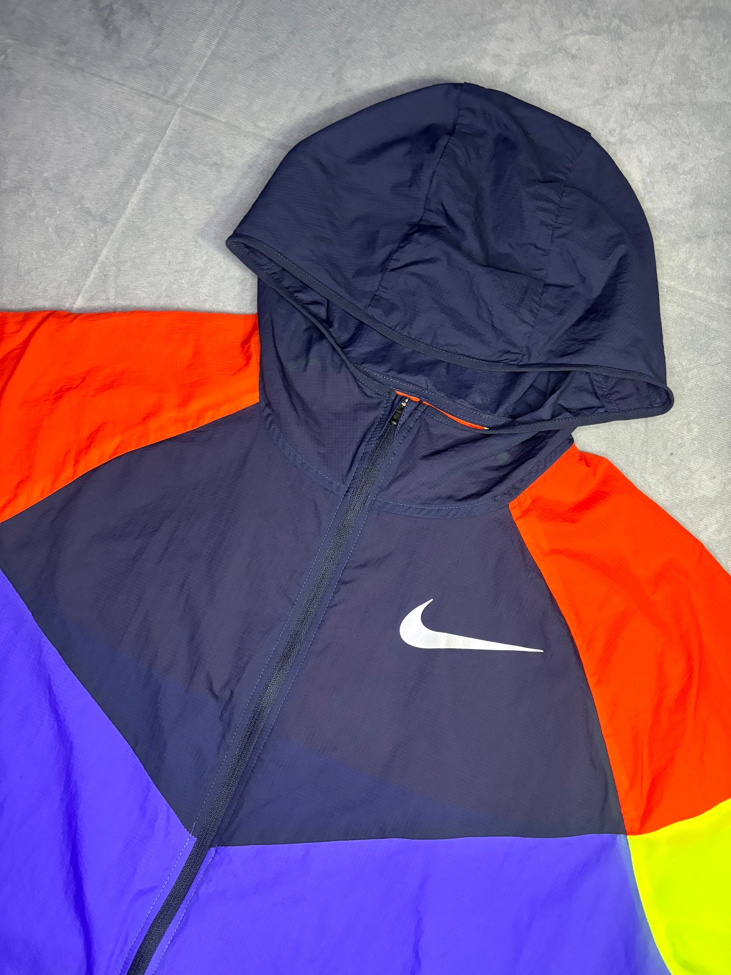 Nike Impossibly Light ‘Greedy’ Jacket (L)