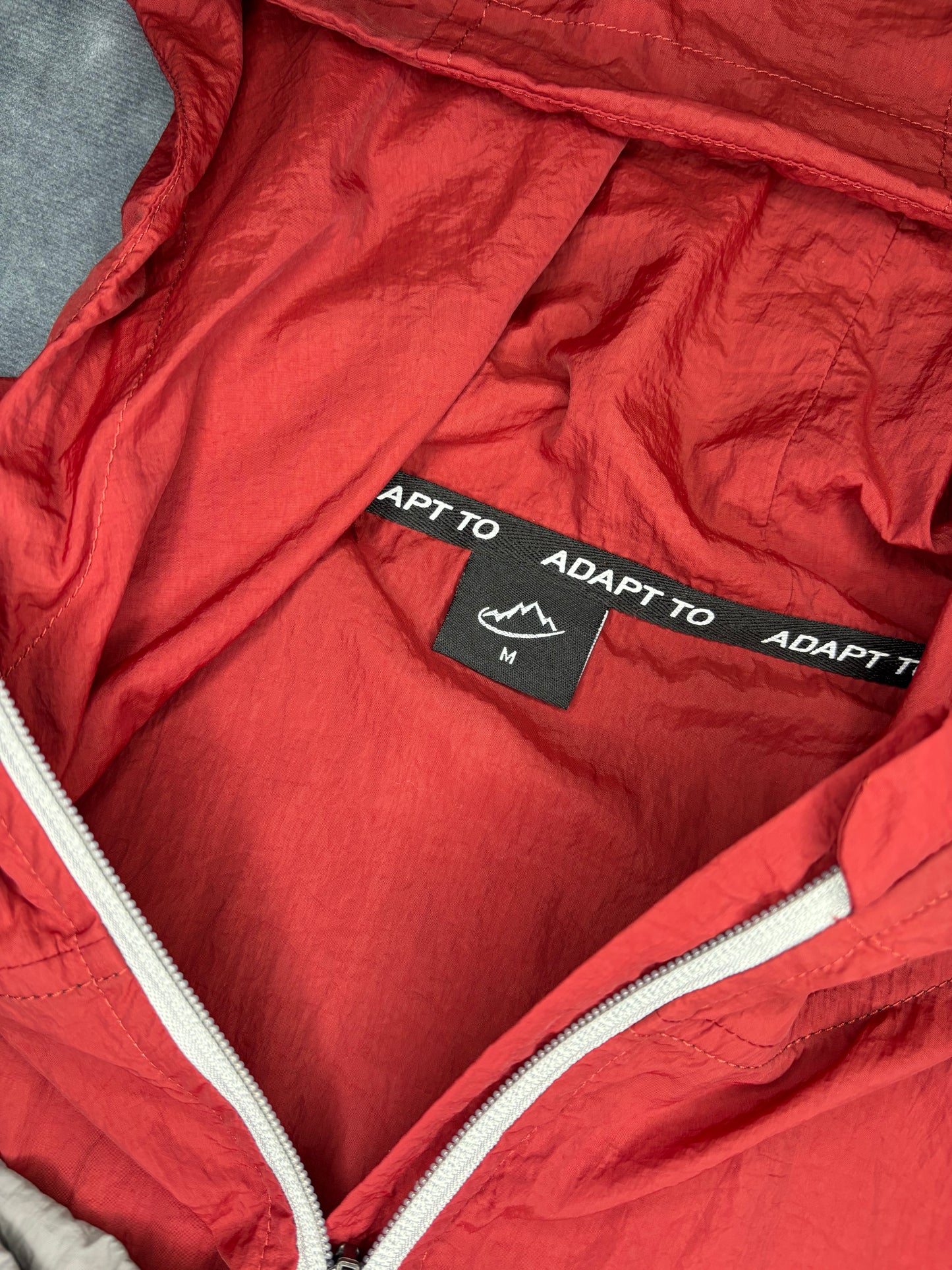 Adapt To Lightweight Jacket (M)