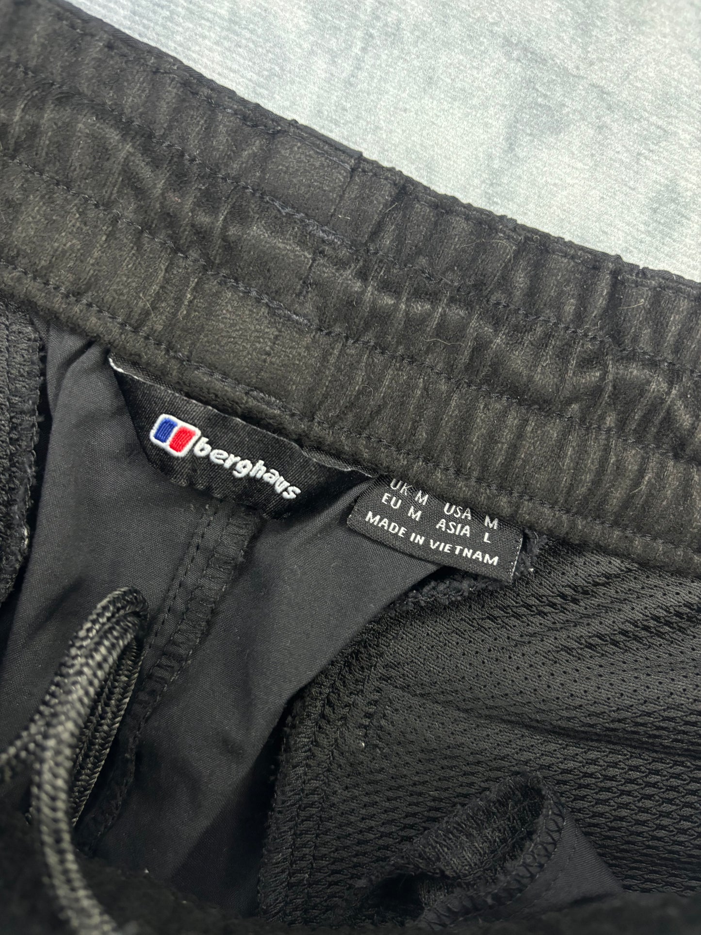 Berghaus Cargo Shorts (M)