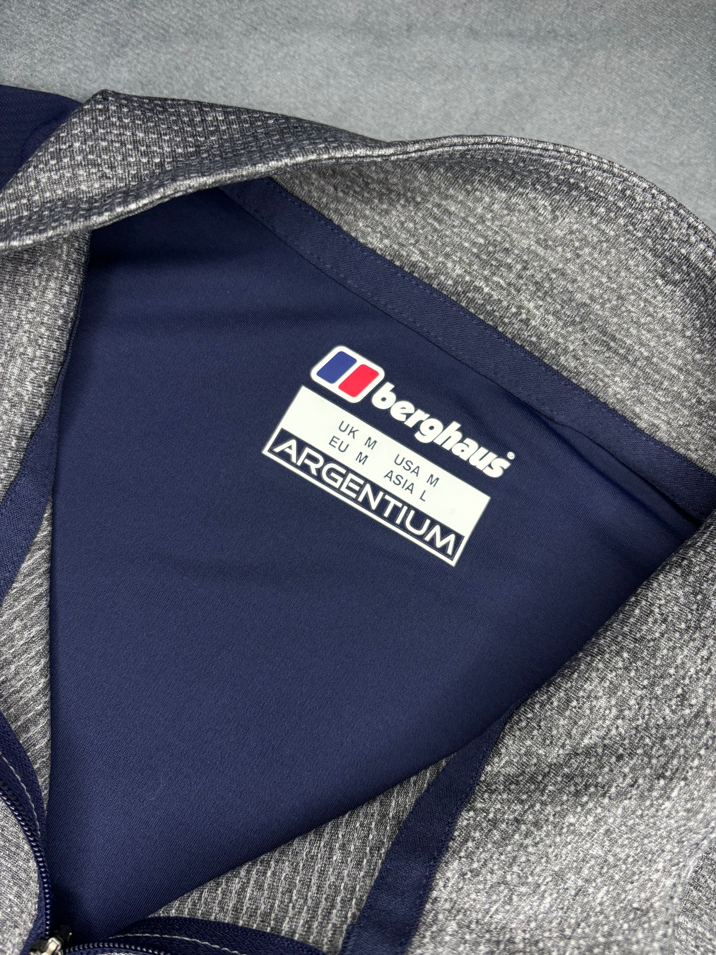 Berghaus Explorer 1/4 Zip Top (M)