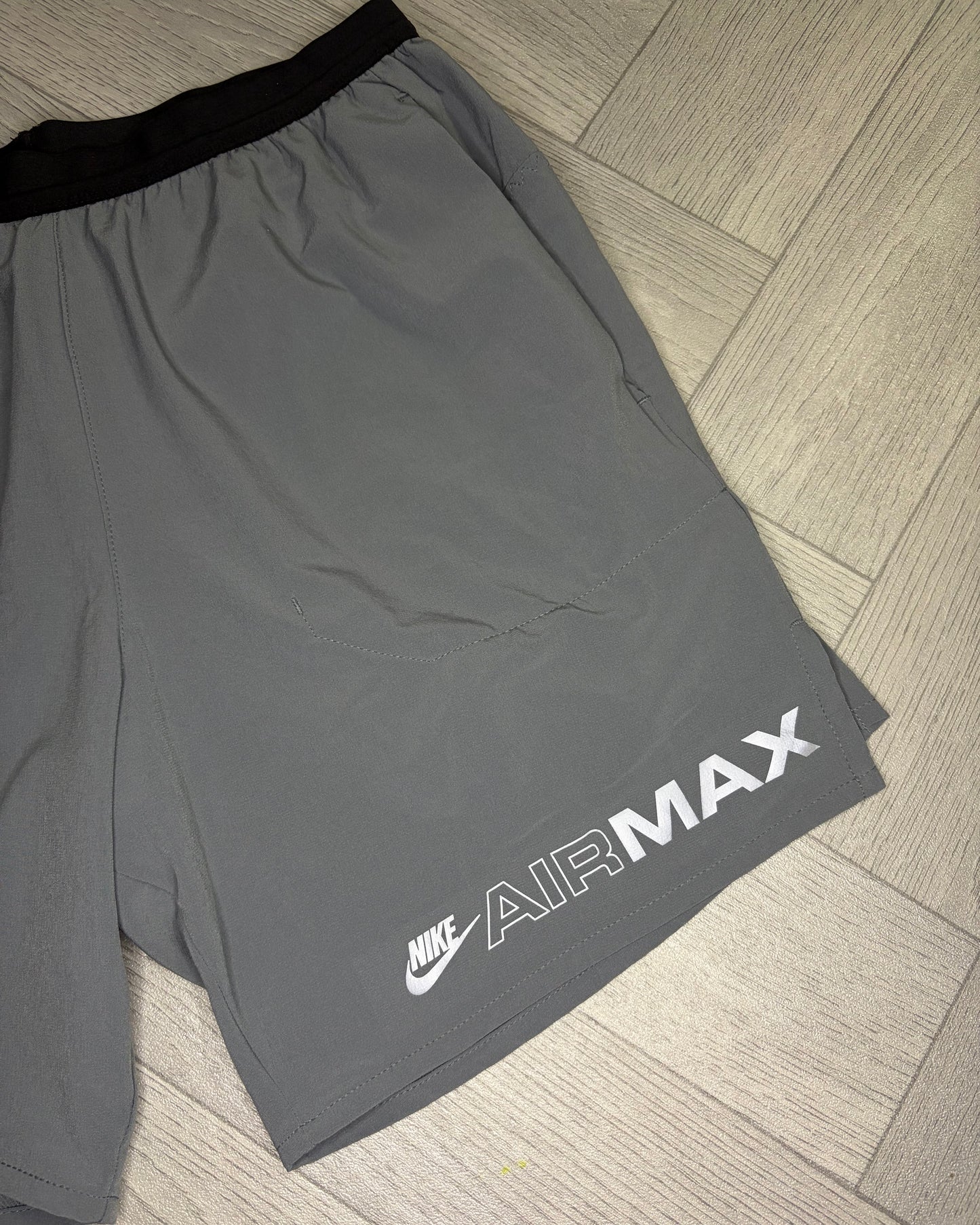 Nike Airmax Running Shorts (S)