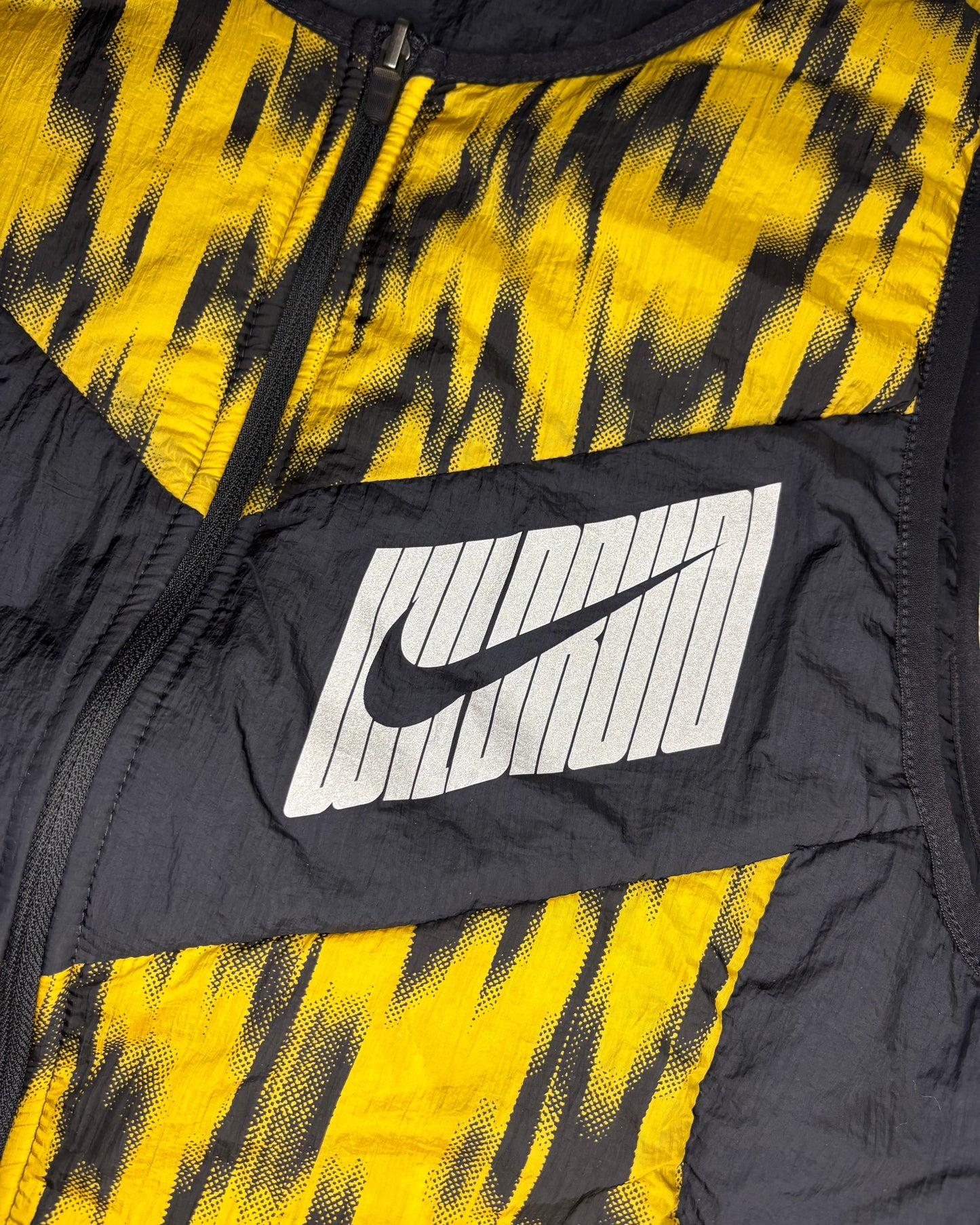 Nike AeroLayer Wild Run Reversible Gilet (M)
