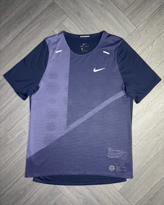 Nike Rise 365 Future Fast Tshirt (M)