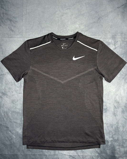 Nike Dri-Fit TechKnit Ultra Tshirt (M)