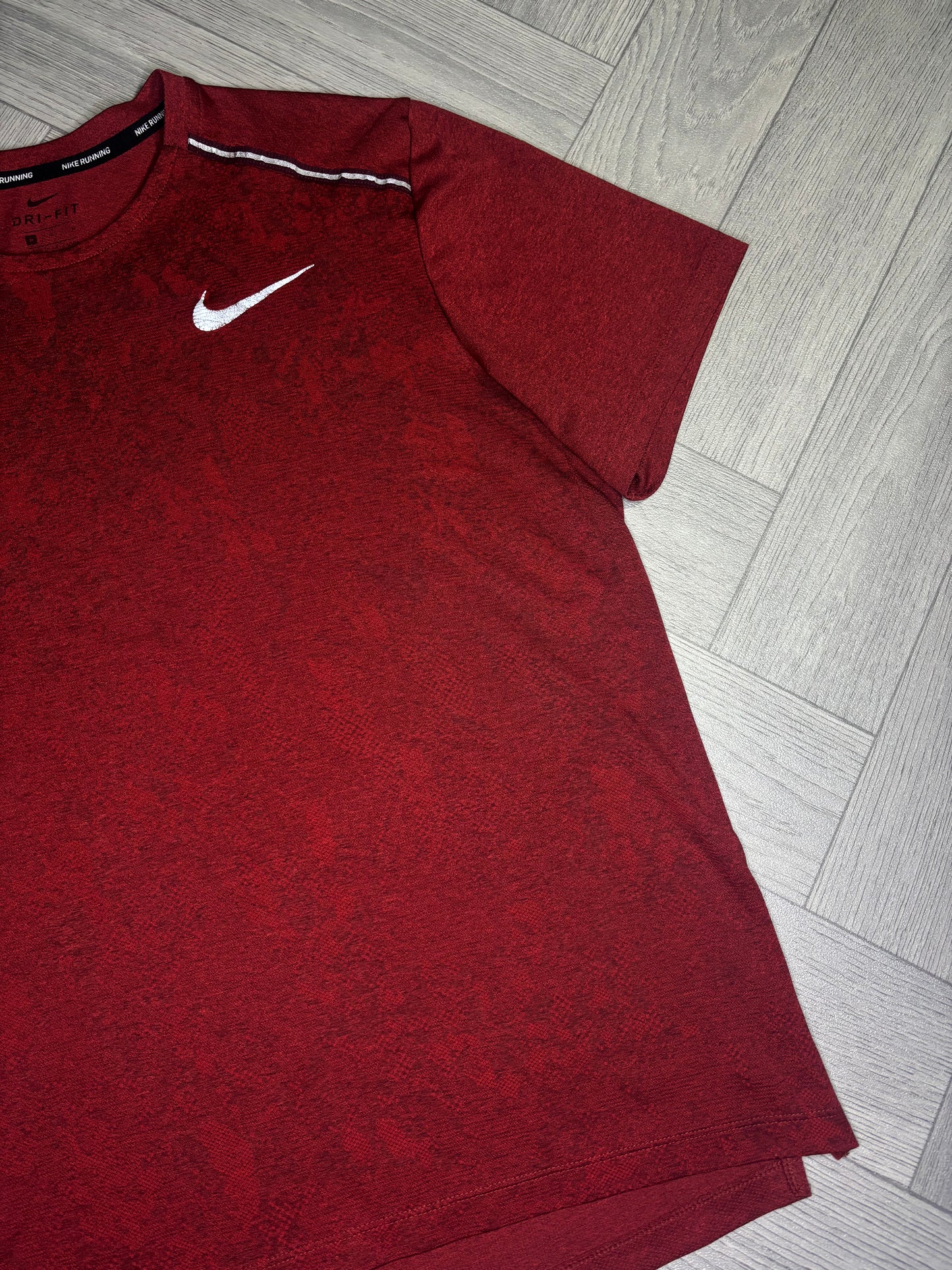 Nike Dri-Fit Miler 1.0 Tshirt (M)