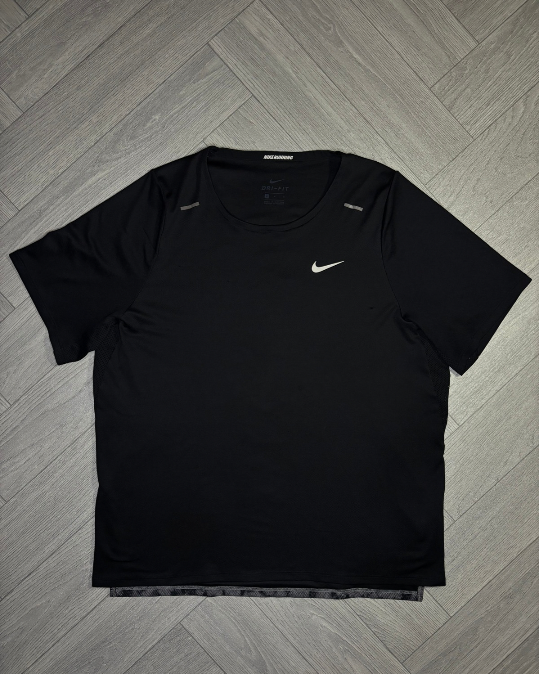 Nike Rise 365 Wild Run Tshirt (M)