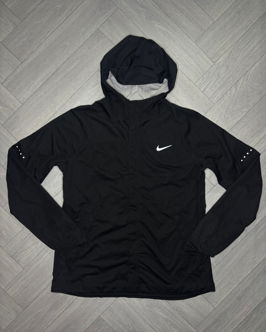 Nike Shield Womens Running Jacket (L)