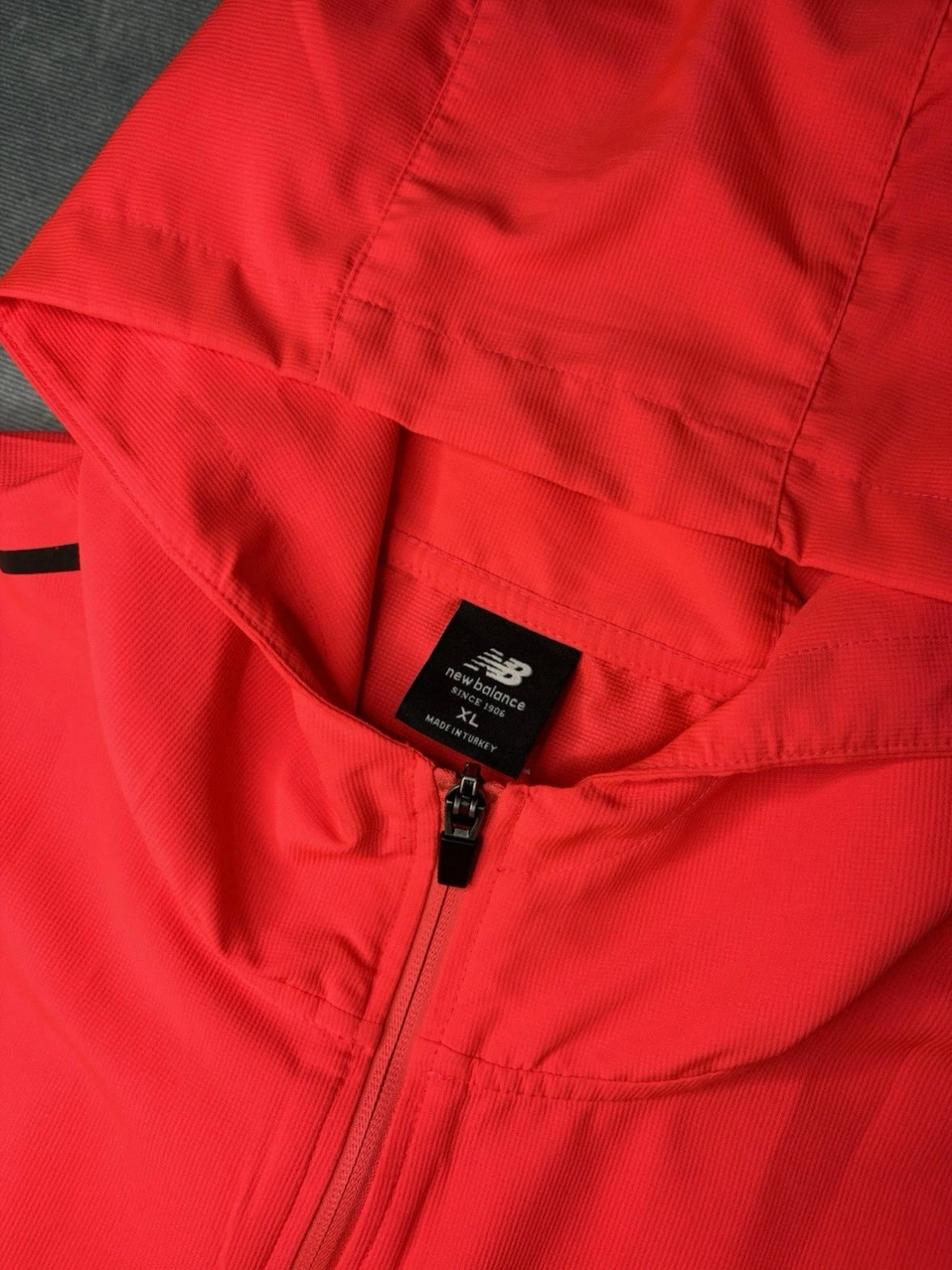 New Balance Lightweight Jacket (XL)