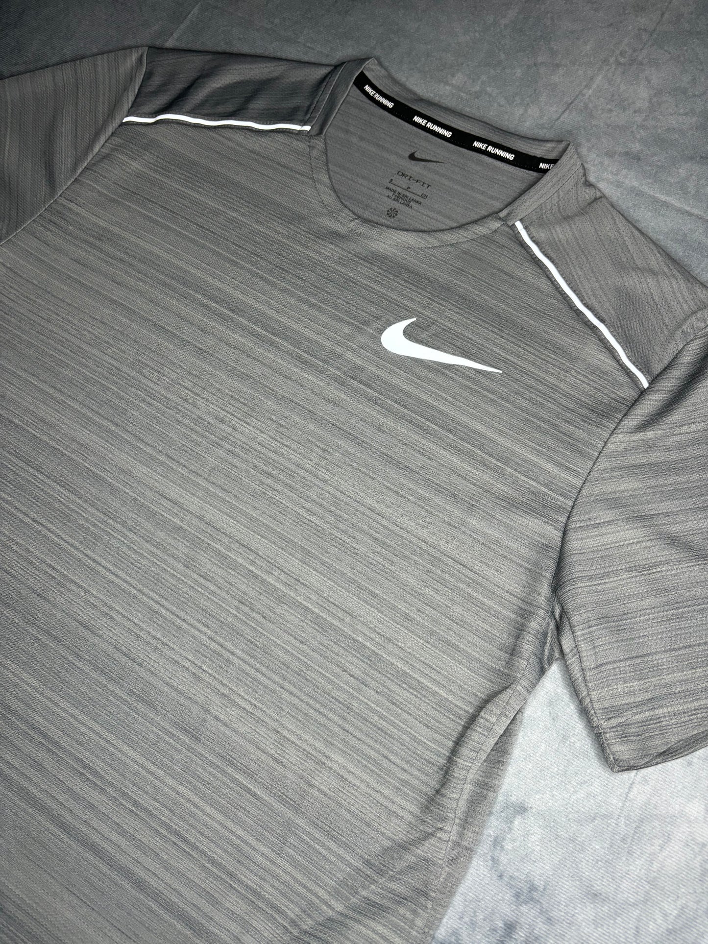 Nike Dri-Fit Miler 1.0 Tshirt (S)