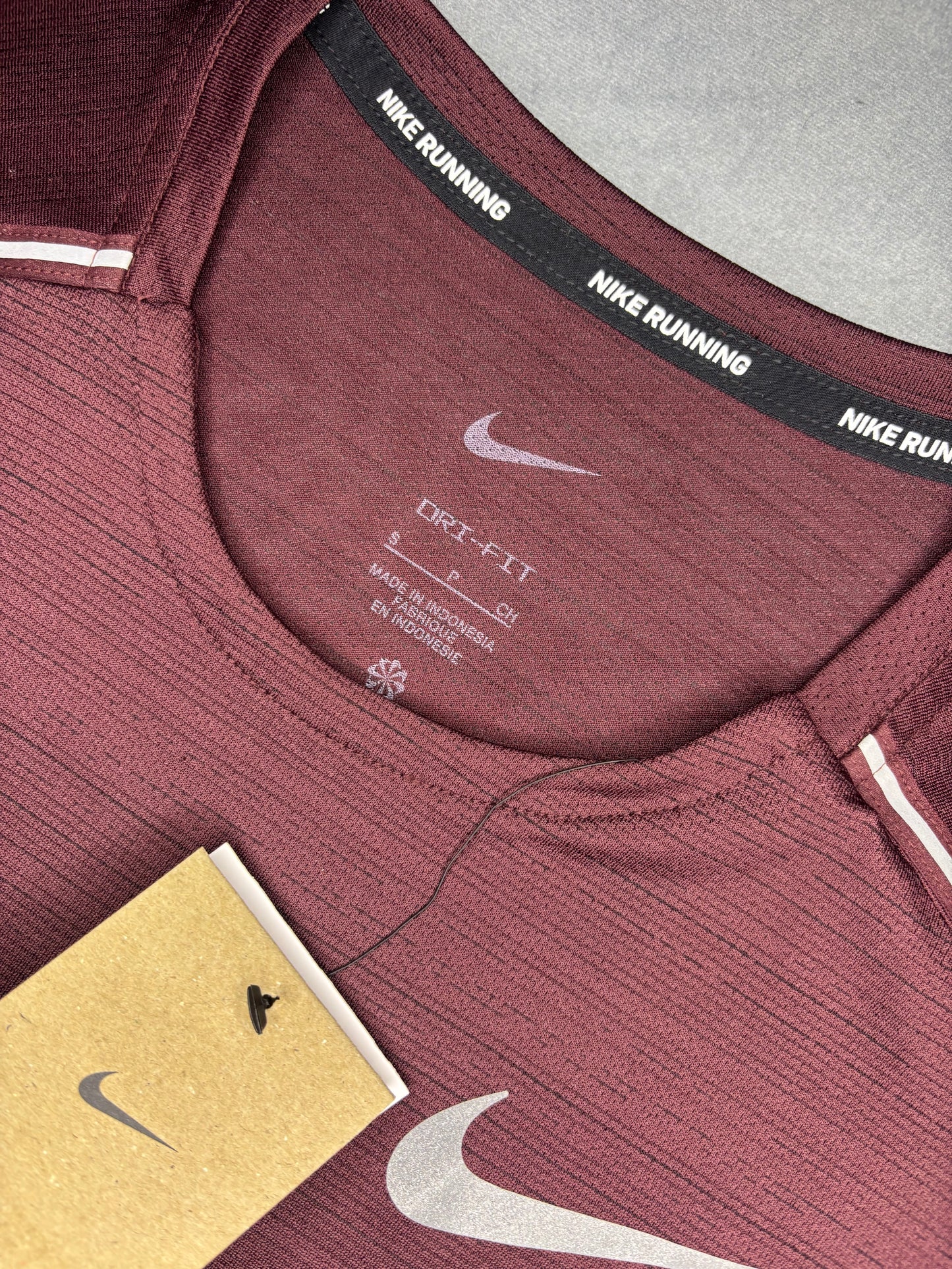 Nike Dri-Fit Miler 1.0 Tshirt (S)