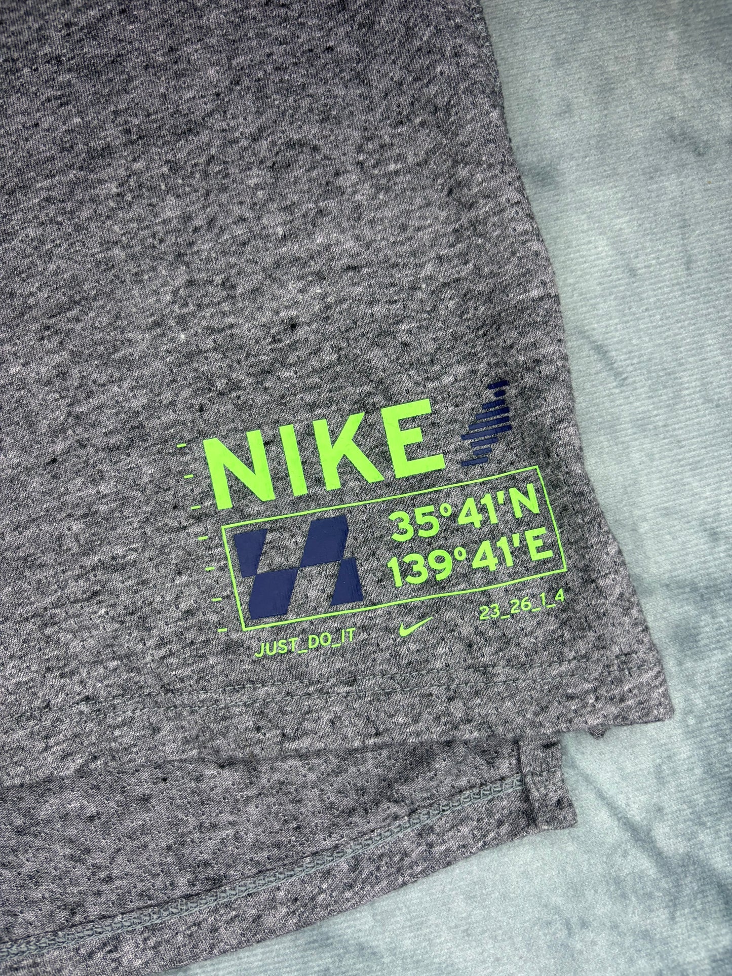 Nike Rise 365 Future Fast Tshirt (S)
