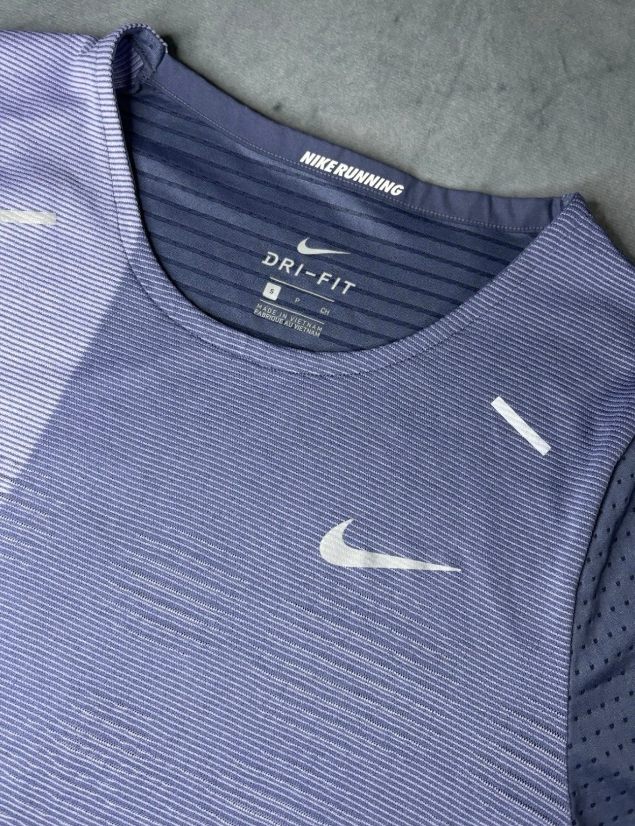 Nike Dri-Fit Rise 365 Future Fast Tshirt (S)