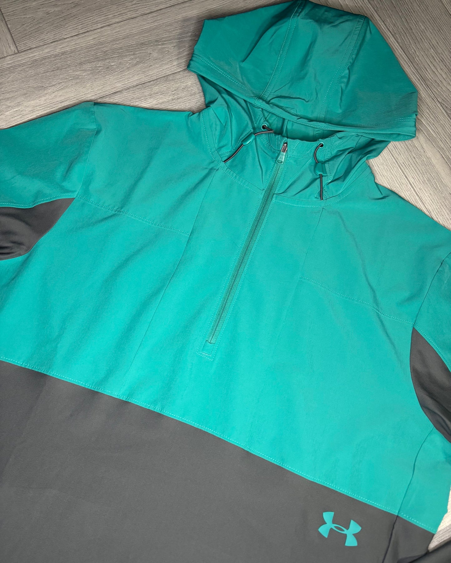Under Armour Vanish Hybrid Jacket (L)
