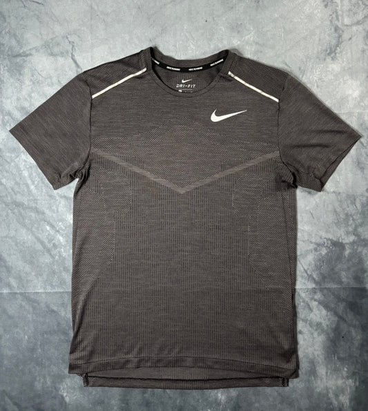 Nike Dri-Fit TechKnit Tshirt (S)