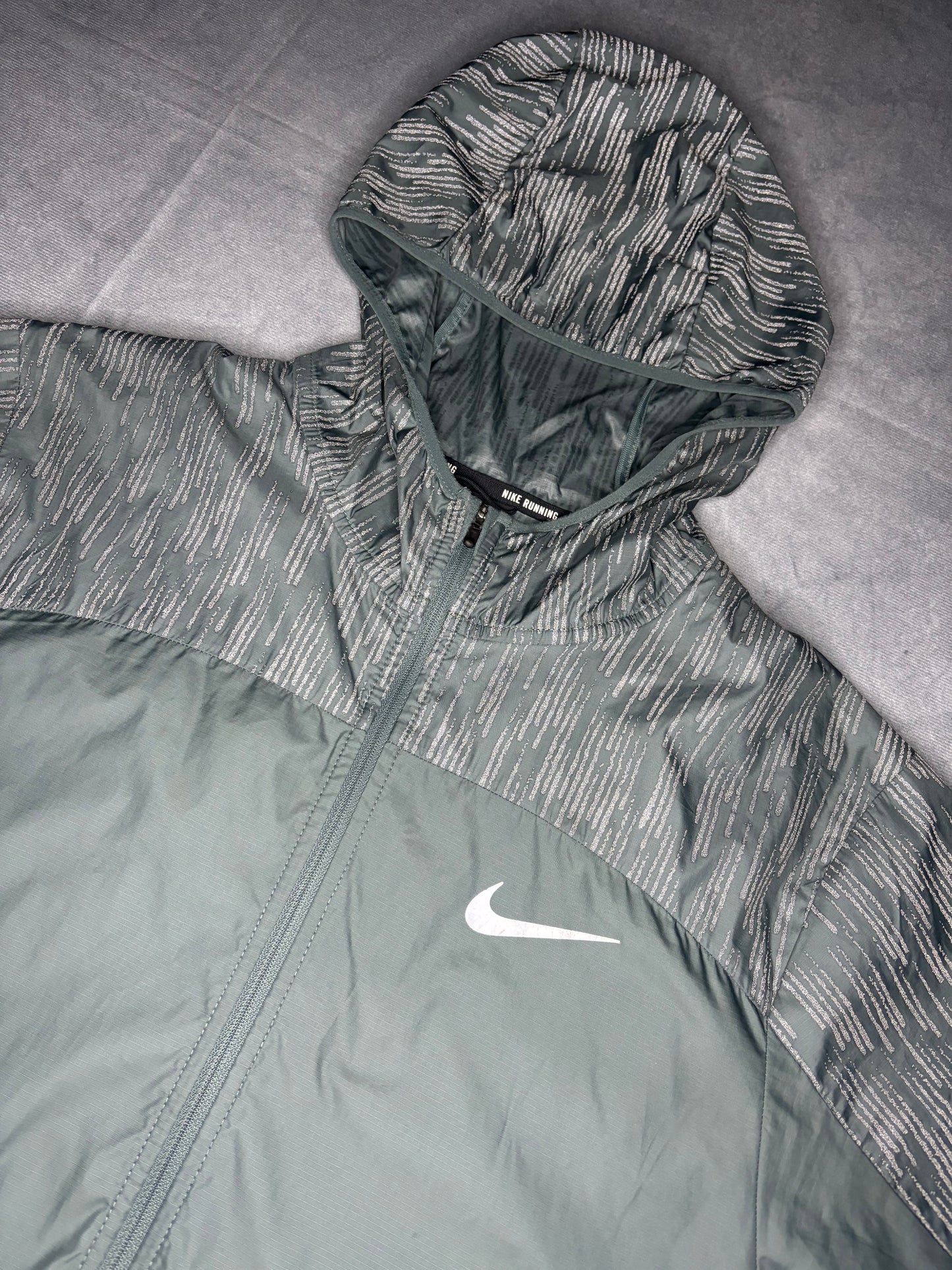 Nike Running Flash Lightweight Jacket (S)
