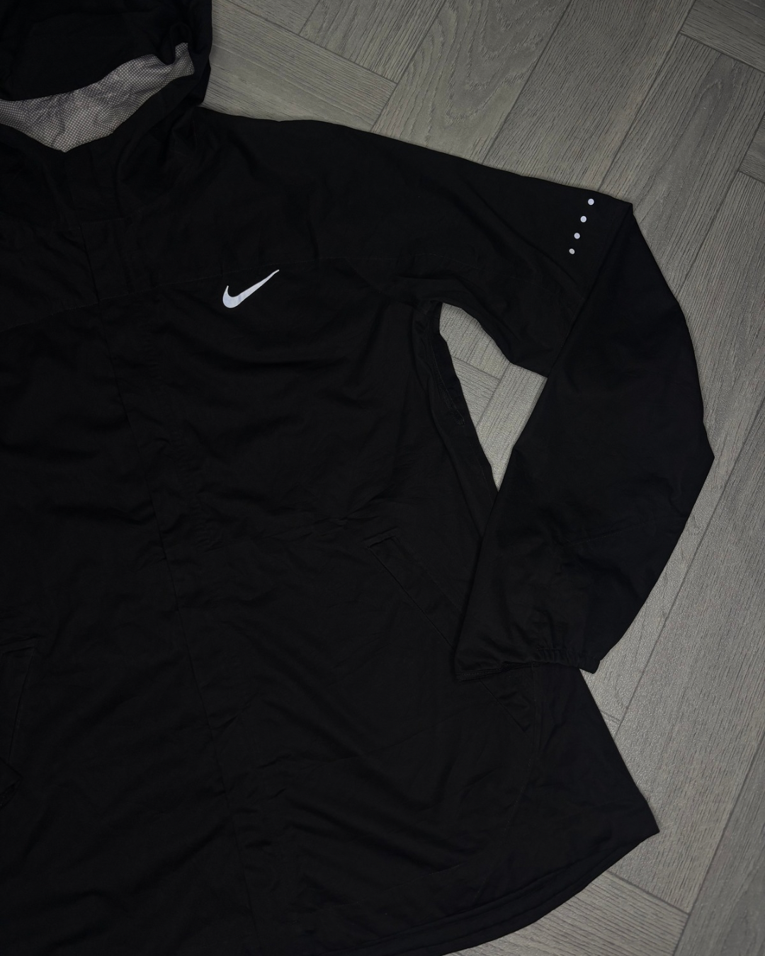 Nike Shield Womens Running Jacket (L)
