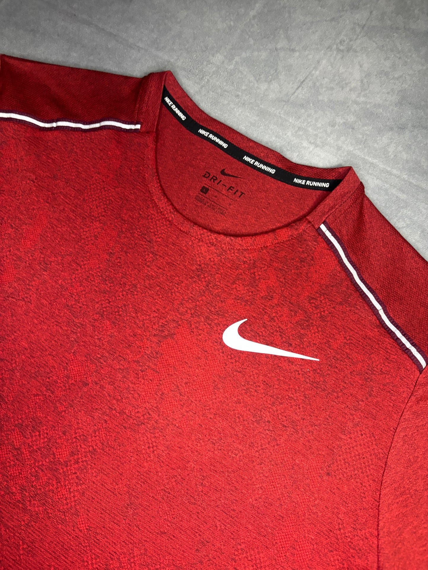 Nike Dri-Fit Miler 1.0 Tshirt (L)