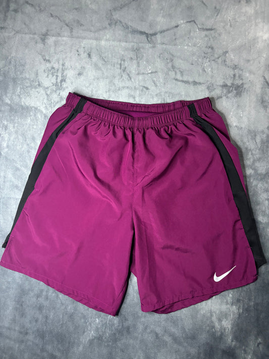 Nike Dri-Fit Challenger Shorts (S)
