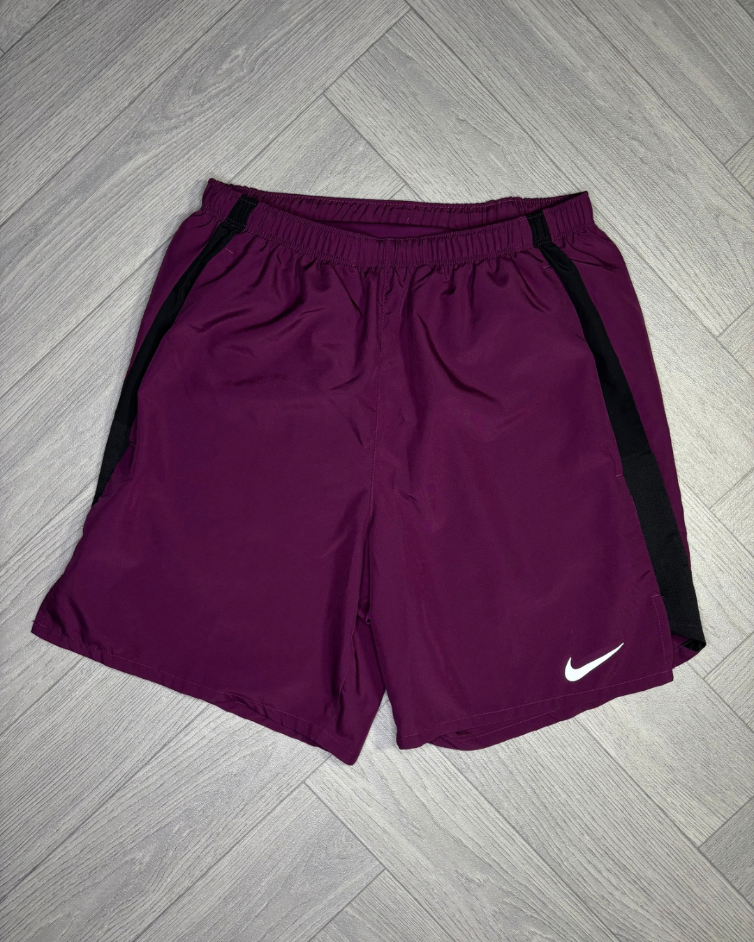 Nike Dri-Fit Challenger Running Shorts (S)