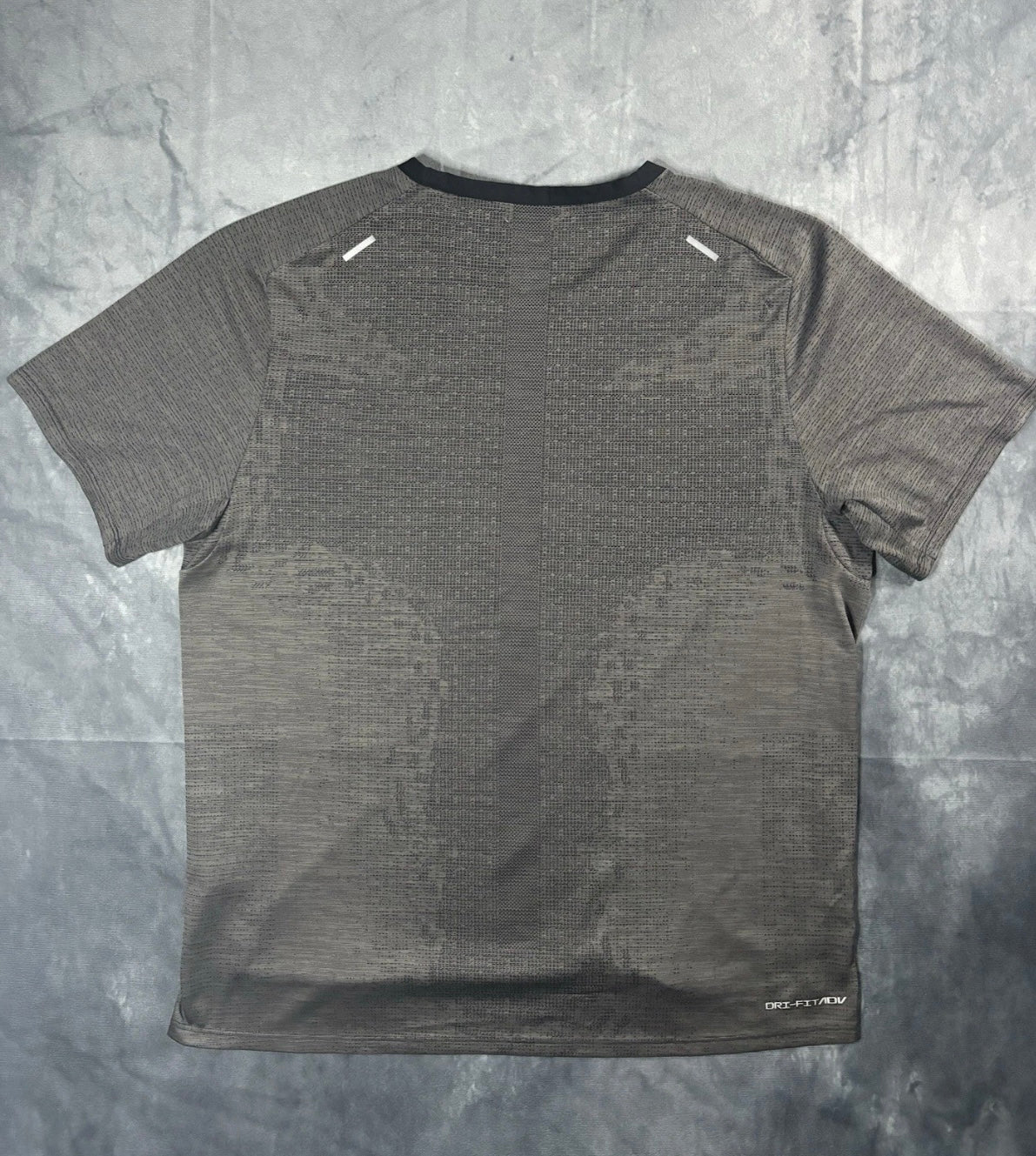 Nike Dri- Fit ADV TechKnit Tshirt (L)