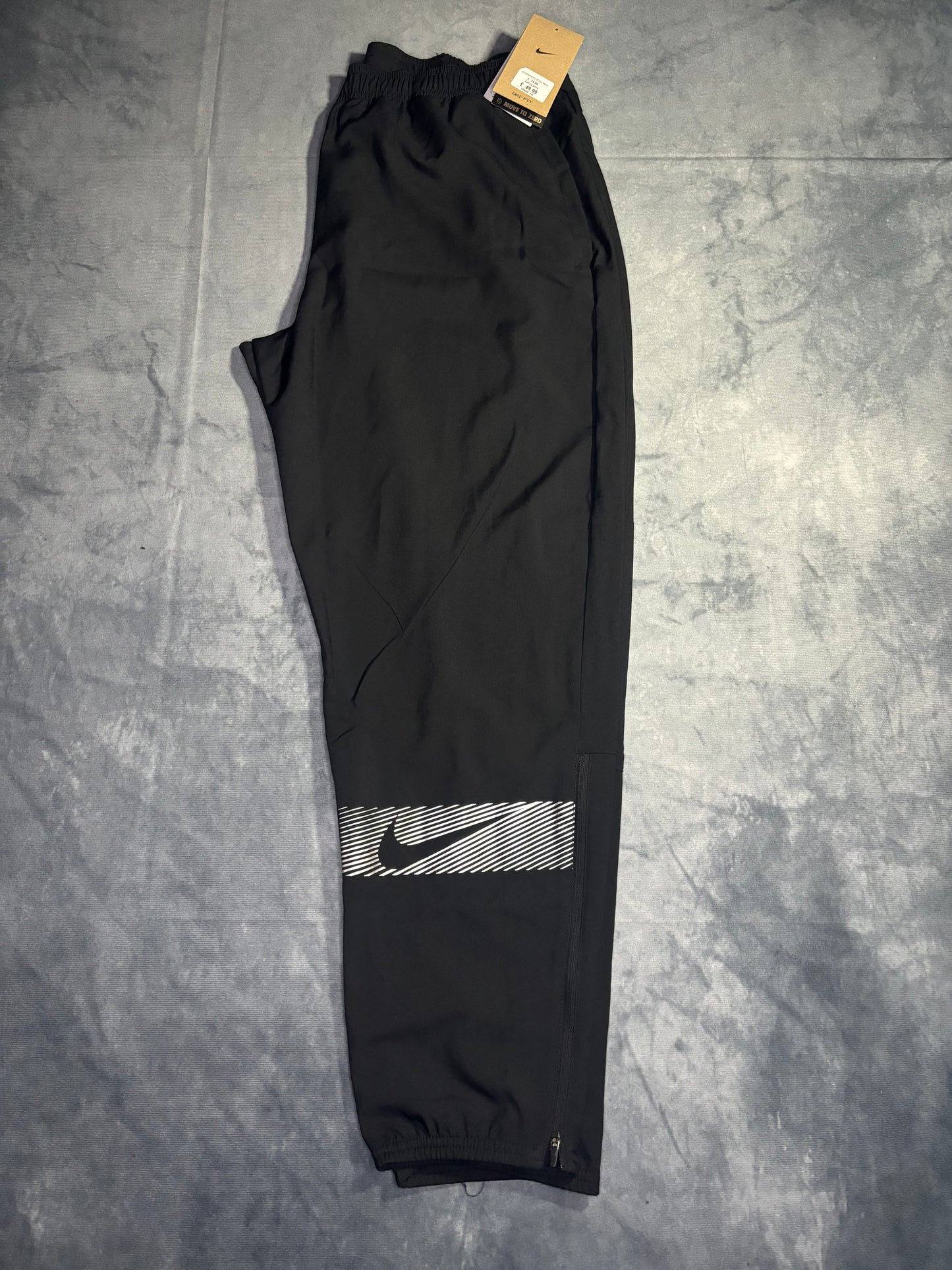 Nike Dri-Fit Challenger Running Pants (XL)