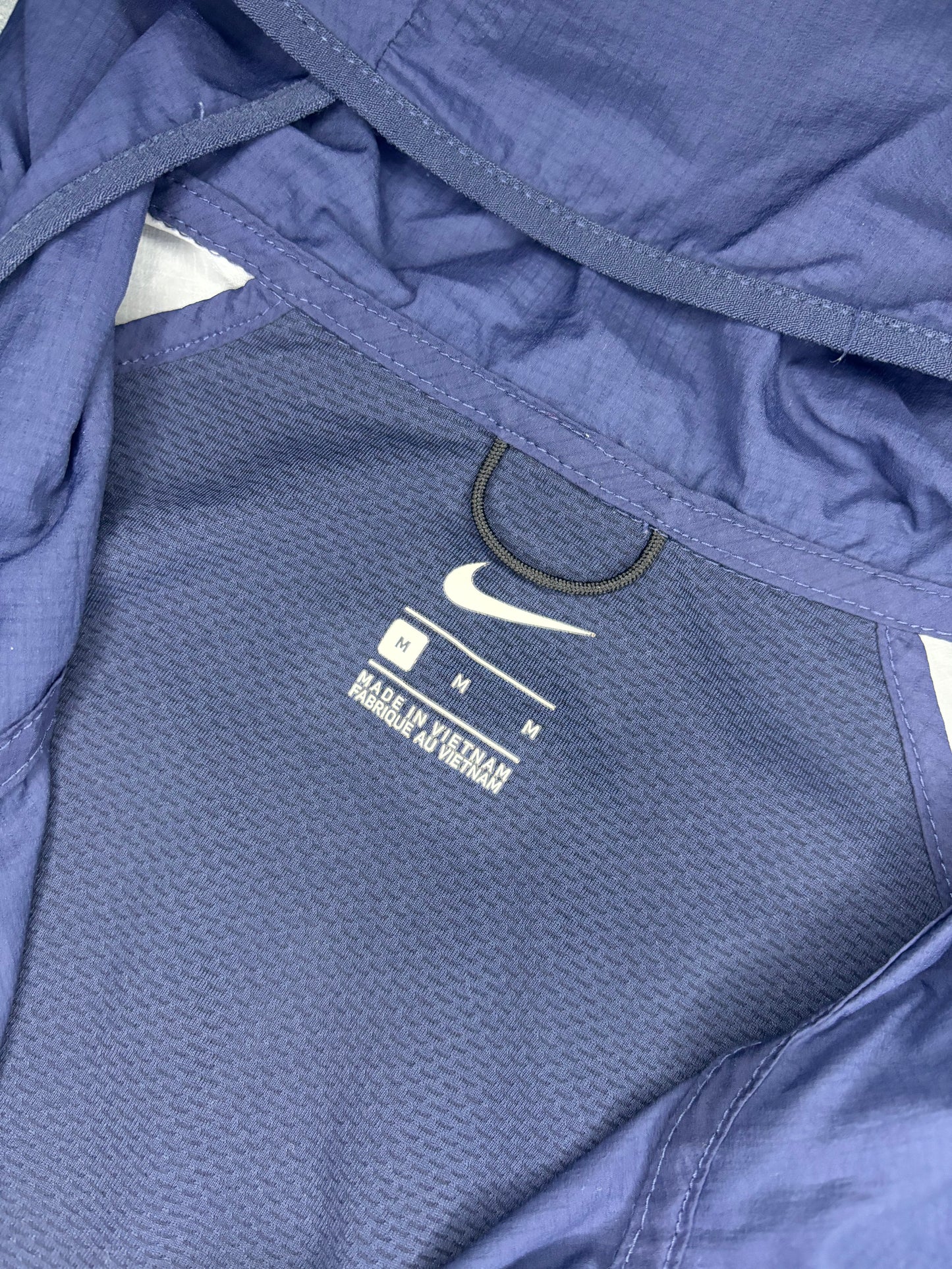 Nike Impossibly Light Windrunner (M)