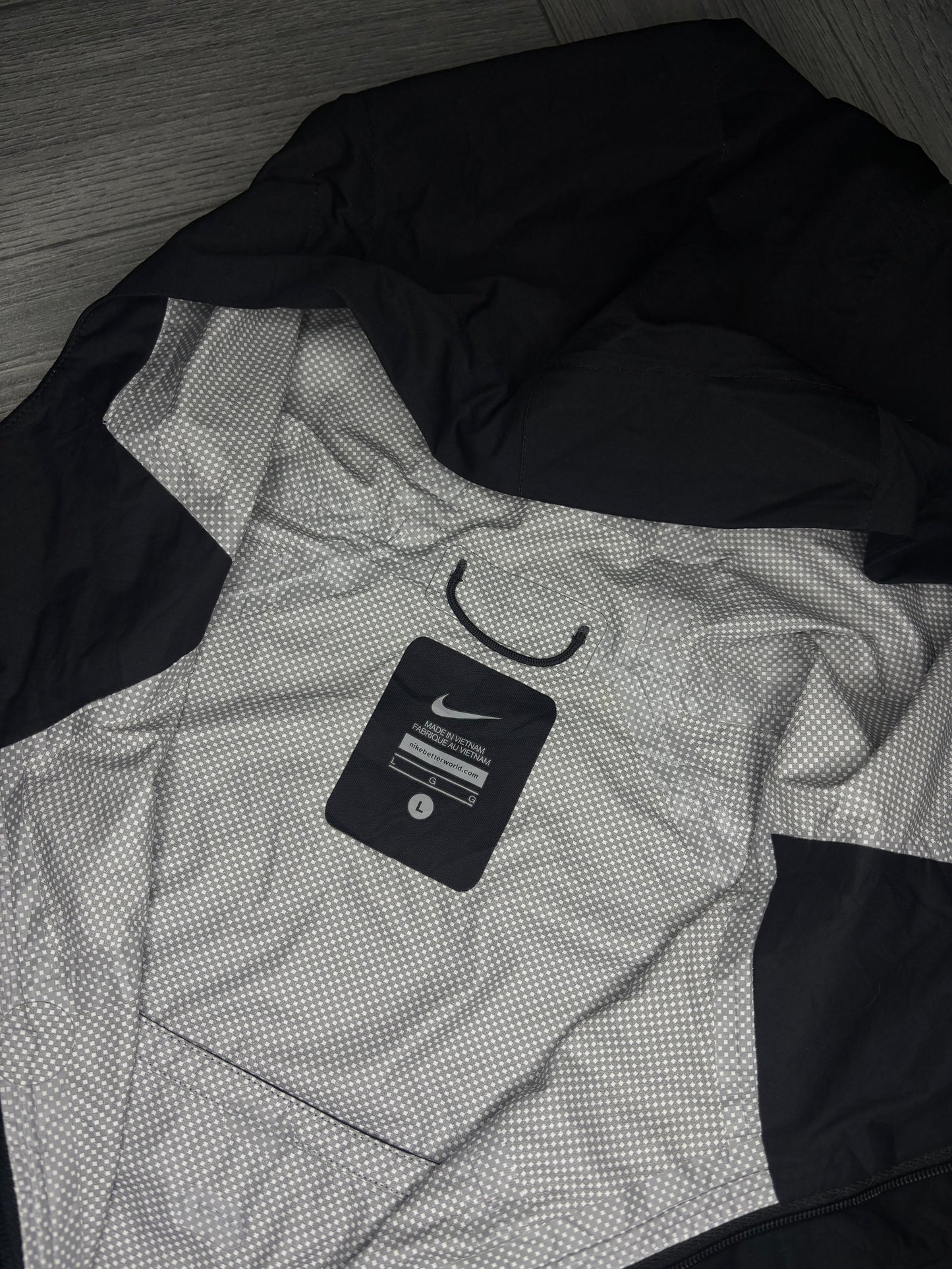 Nike Shield Womens Running Jacket (L)
