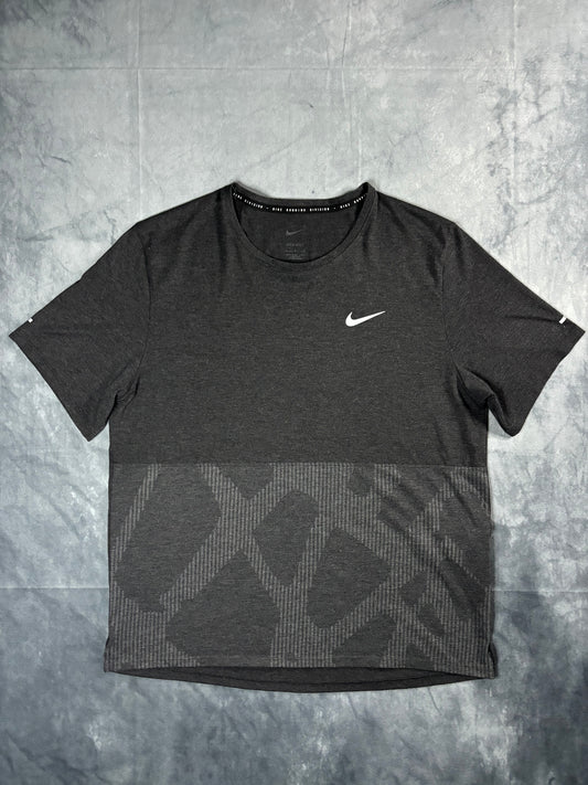 Nike Dri-Fit Running Division T-Shirt (L)