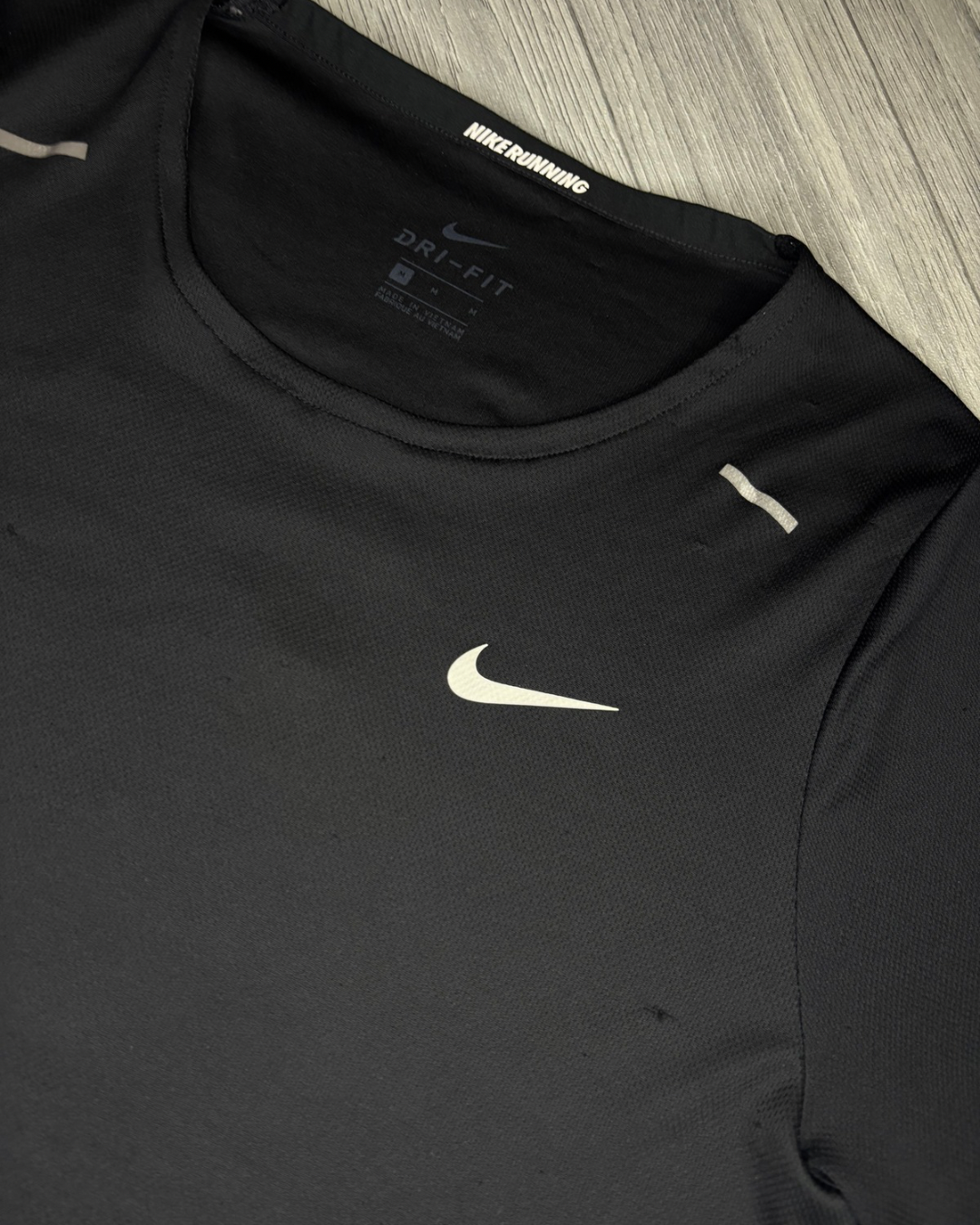 Nike Rise 365 Wild Run Tshirt (M)