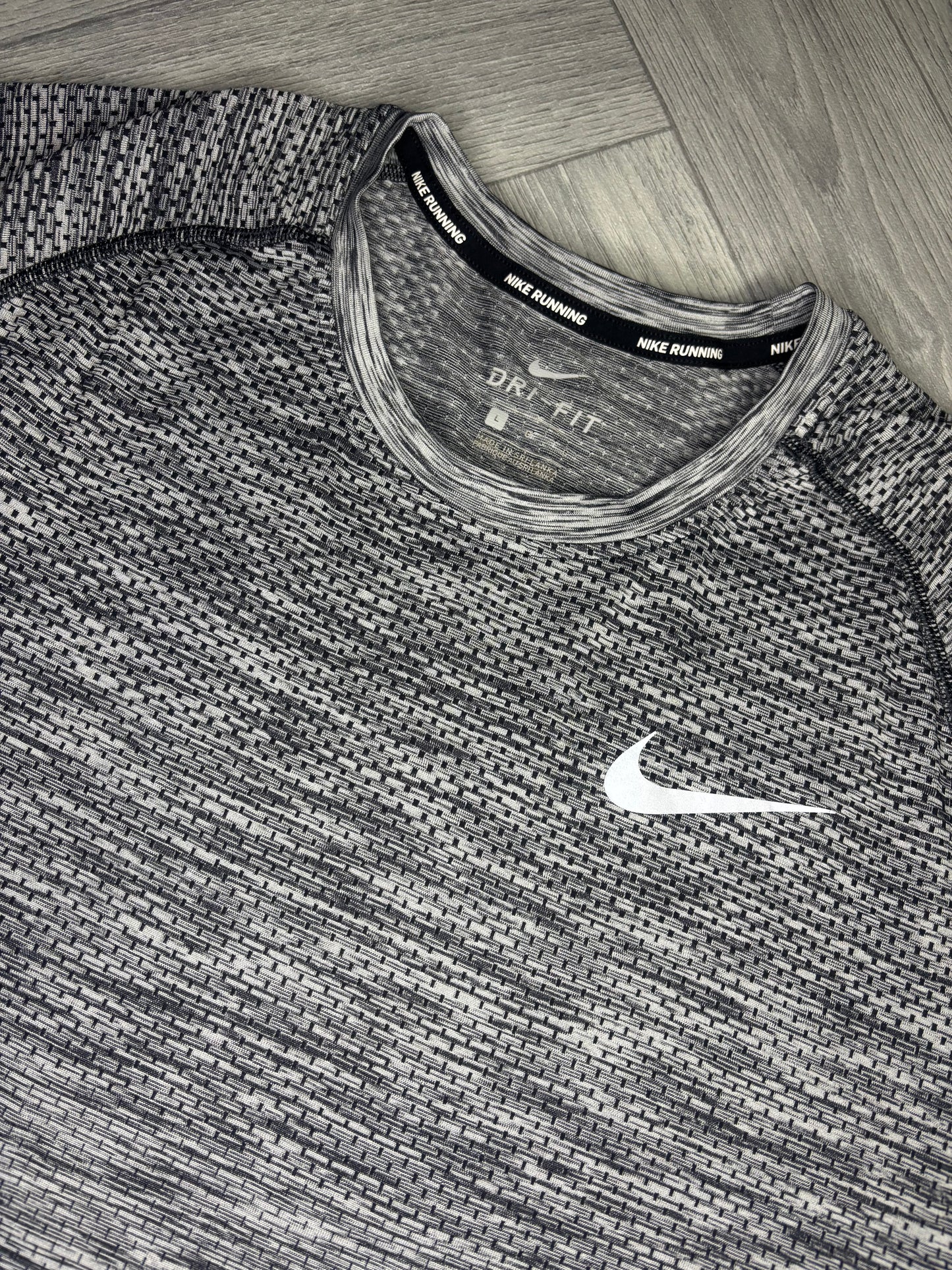 Nike Dri-Fit TechKnit 1.0 Tshirt (L)