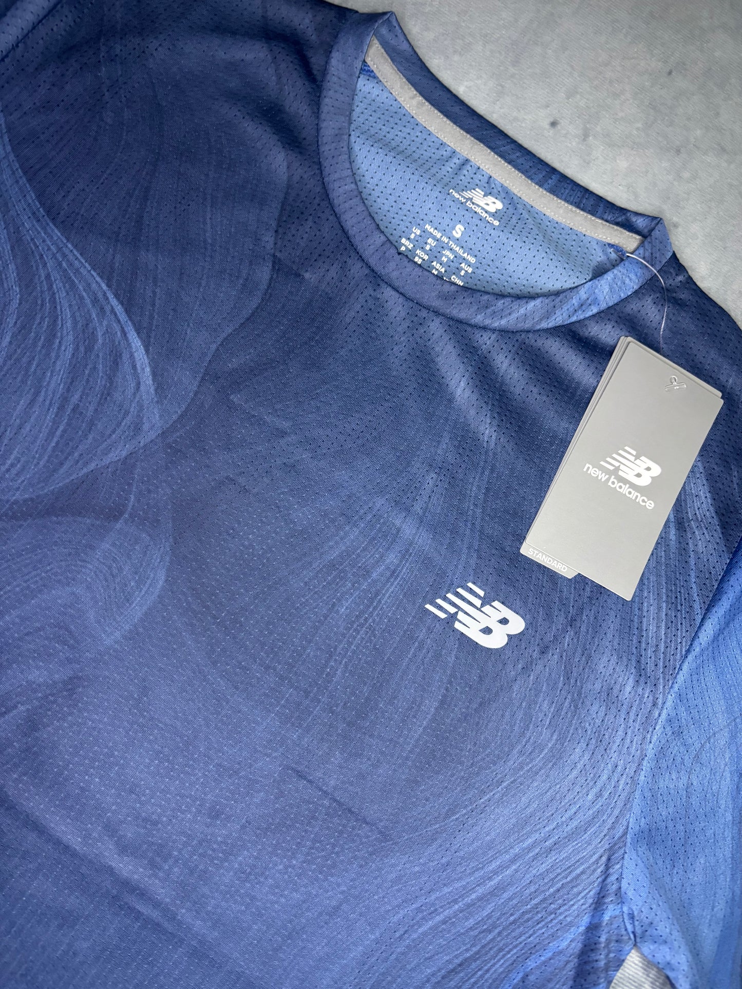 New Balance Athletics Tshirt (S)