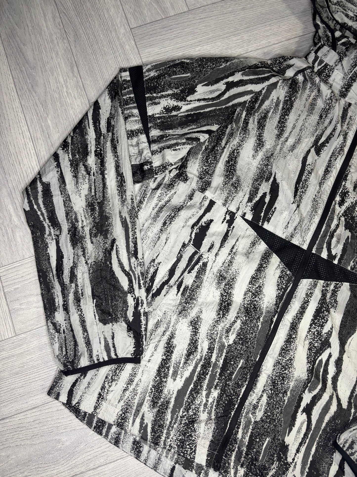 Nike Wild Run Windrunner Jacket (S)