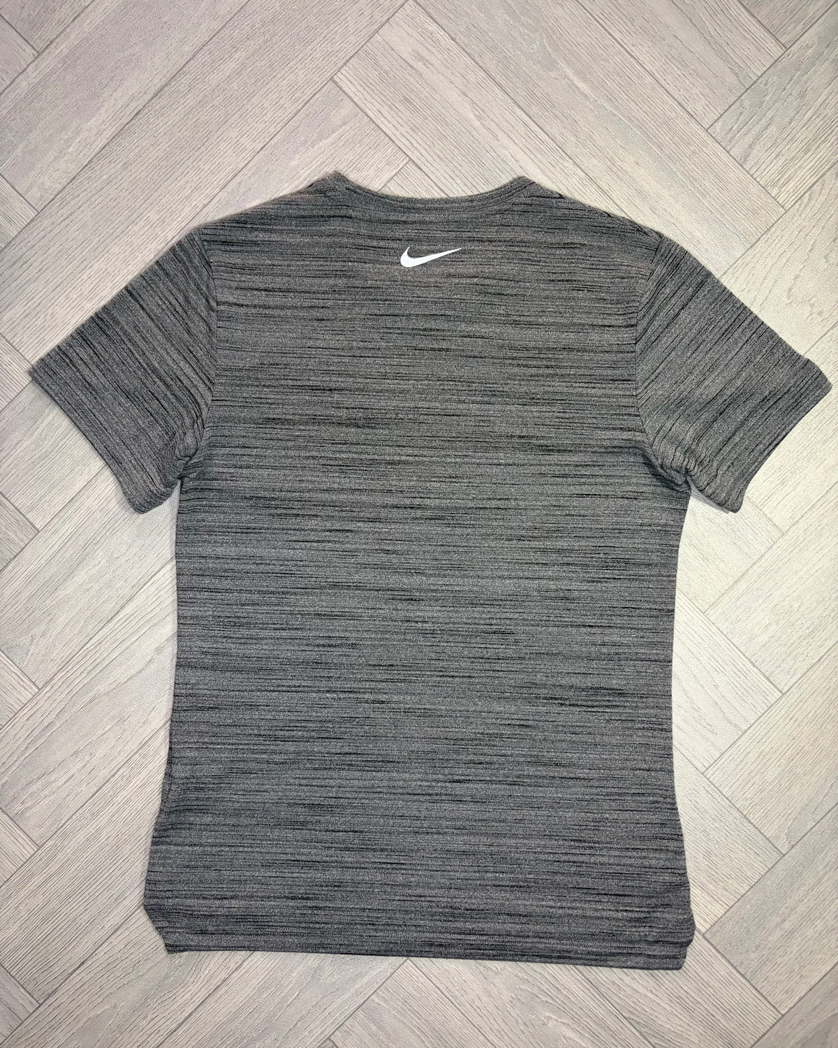 Nike Dri-Fit Essential Miler Tshirt (S)