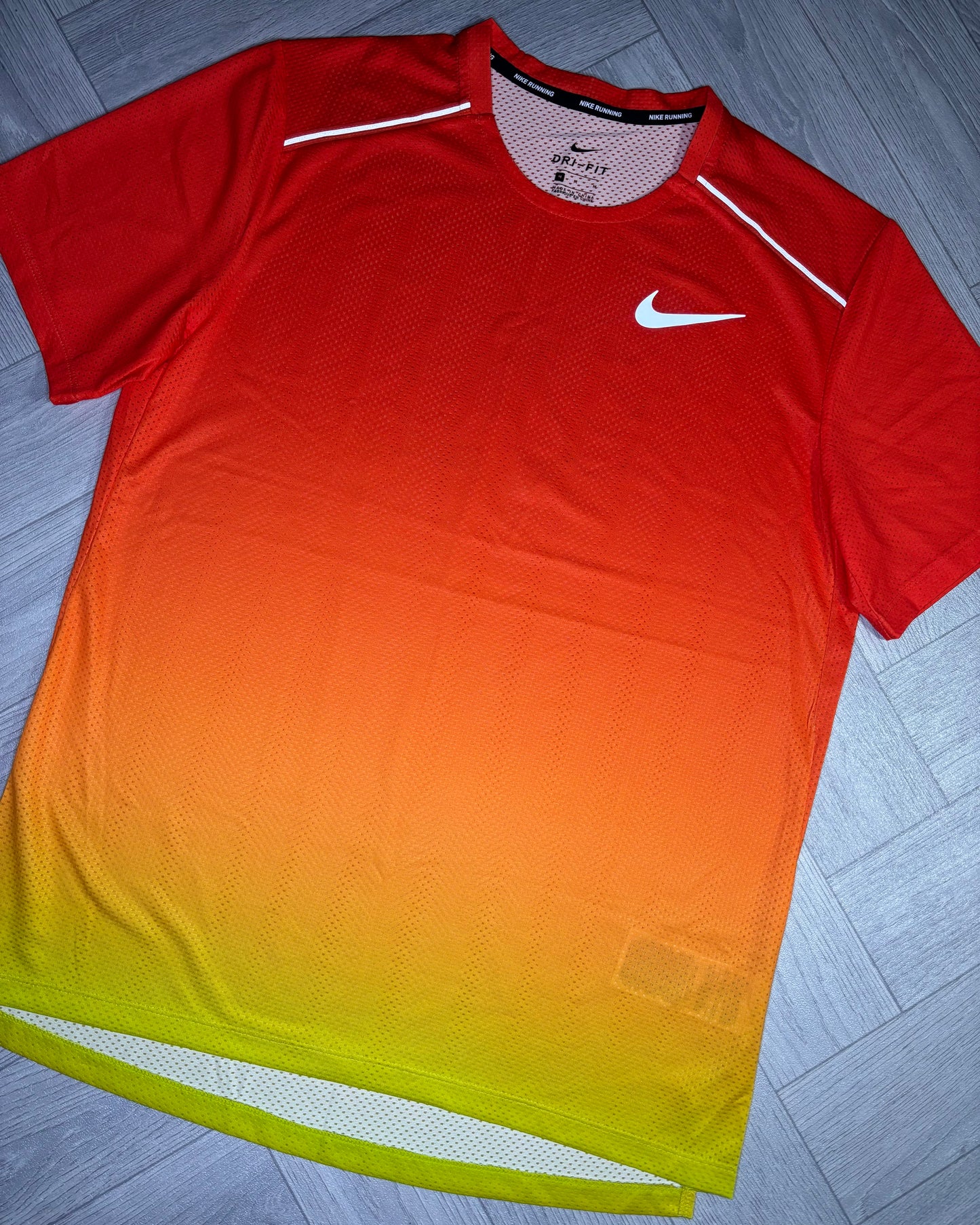 Nike Dri-Fit Gradient Miler 1.0 Tshirt (M)