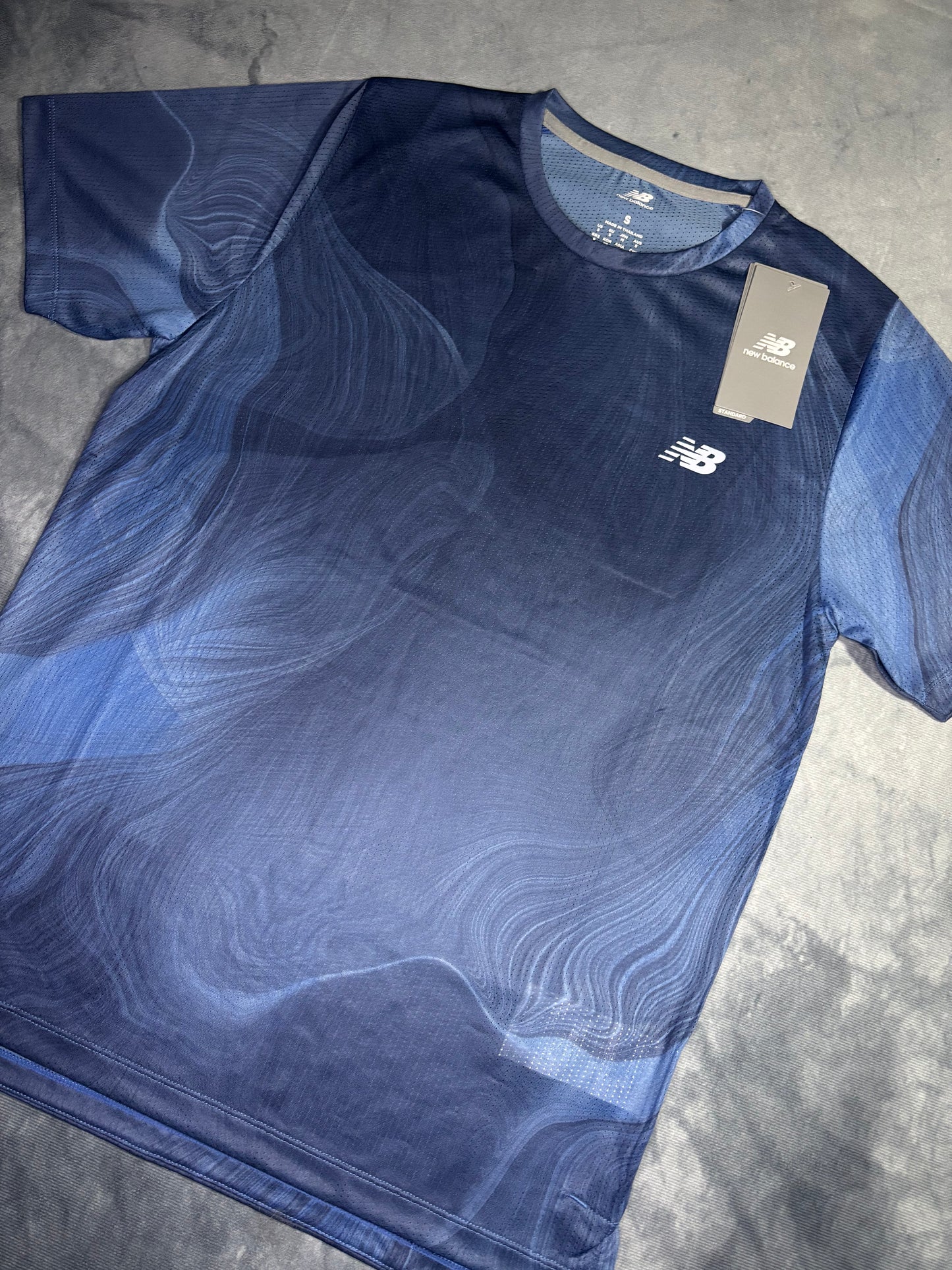 New Balance Athletics Tshirt (S)
