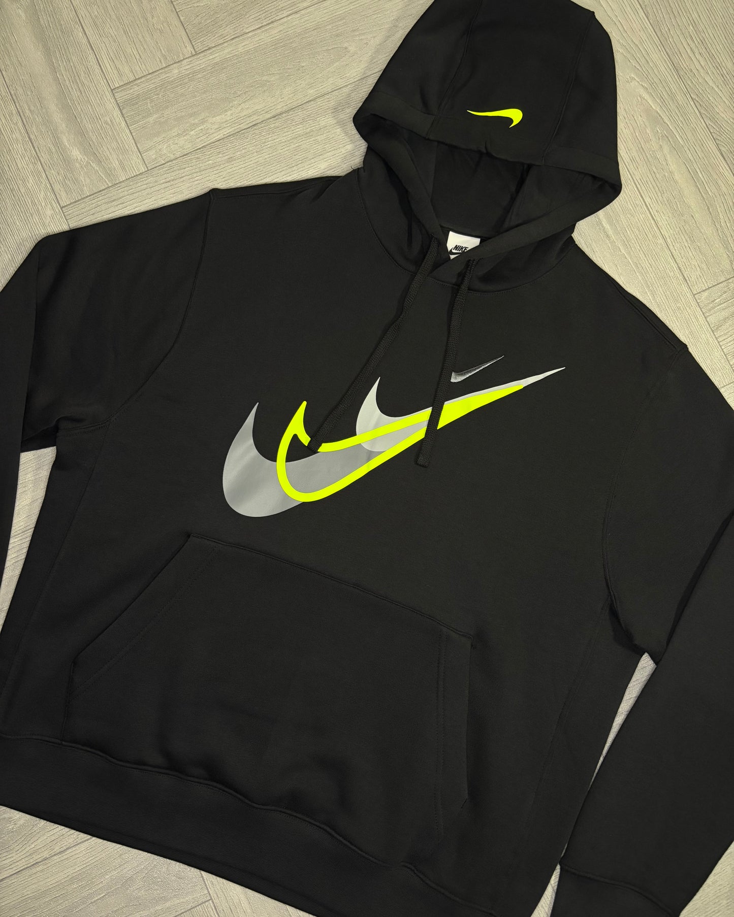 Nike Sportwear ‘OG Neon Swoosh’ Hoodie (L)