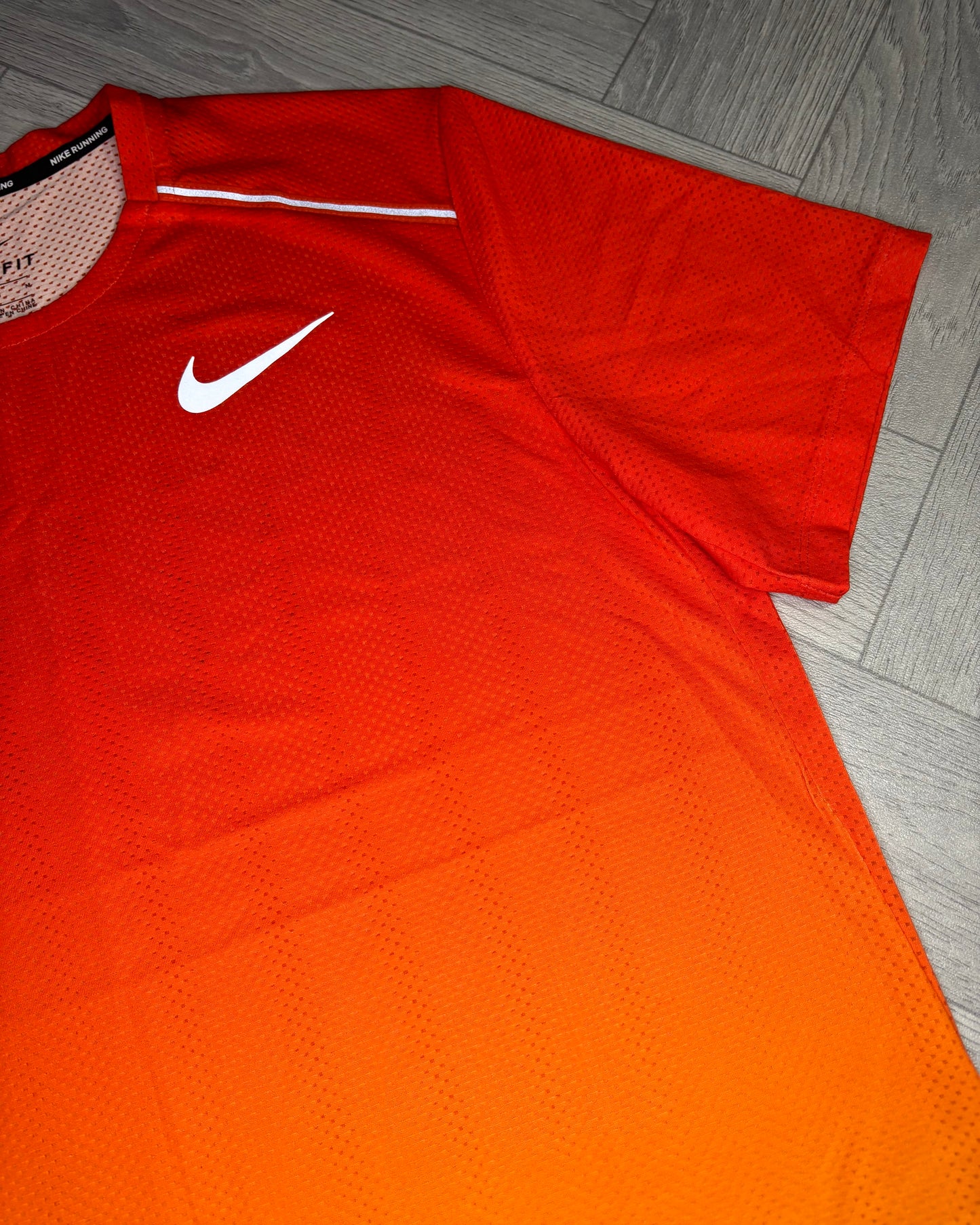 Nike Dri-Fit Gradient Miler 1.0 Tshirt (M)