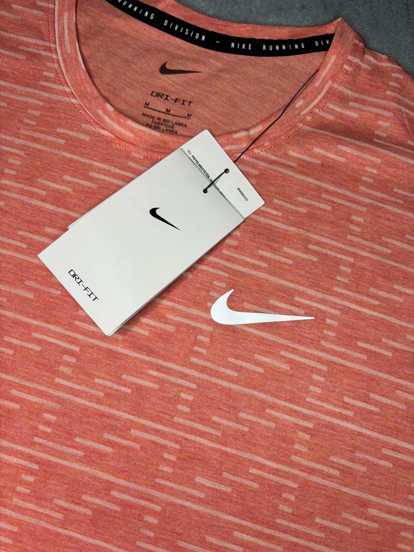Nike Dri-Fit Running Division Tshirt (M)