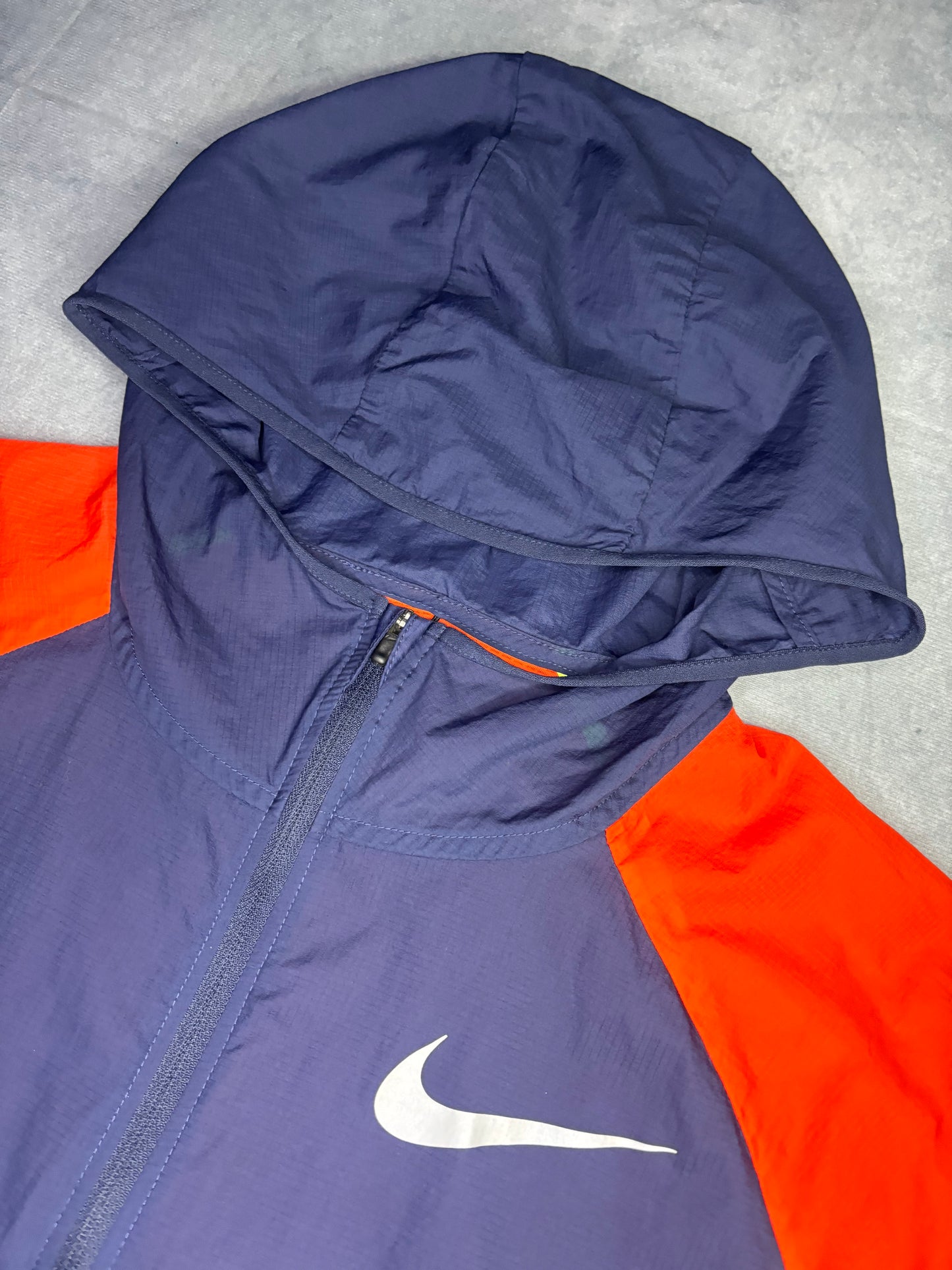 Nike Impossibly Light ‘Greedy’ Jacket (L)