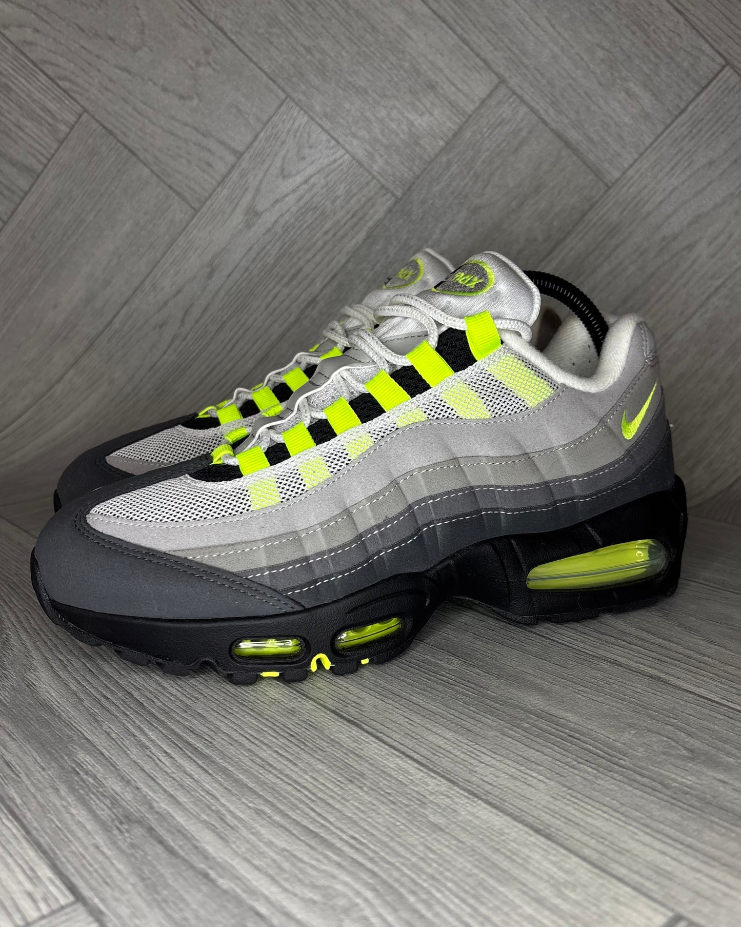 Nike AirMax 95 ‘OG Neon Big Bubble’ (UK7)