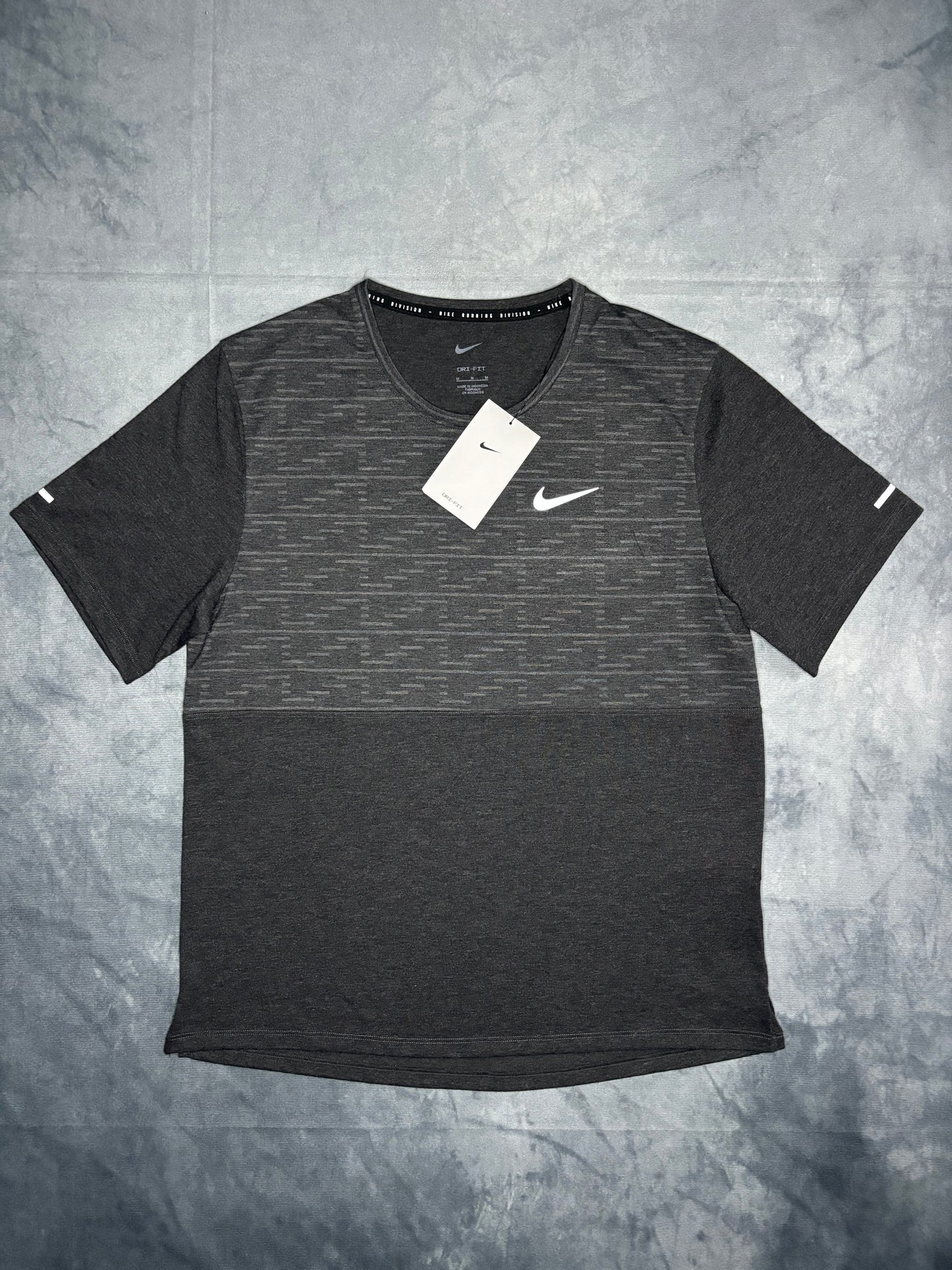 Nike Dri-Fit Running Division Tshirt (M)
