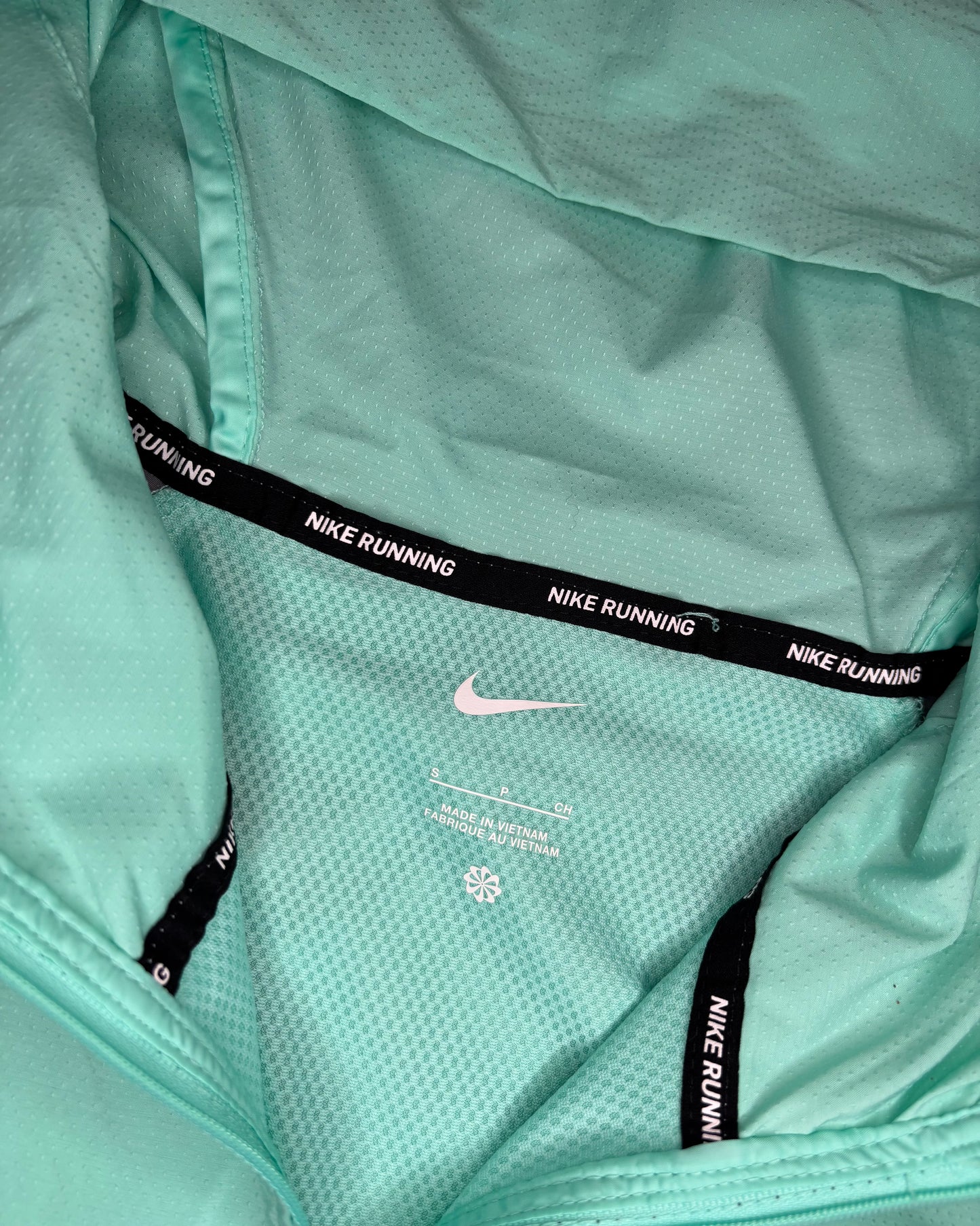 Nike WindRunner Jacket - Hyper Turquoise (S)