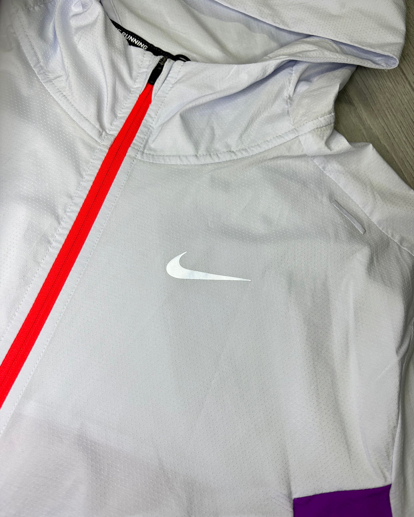 Nike WindRunner Jacket - Purple Grape (L)