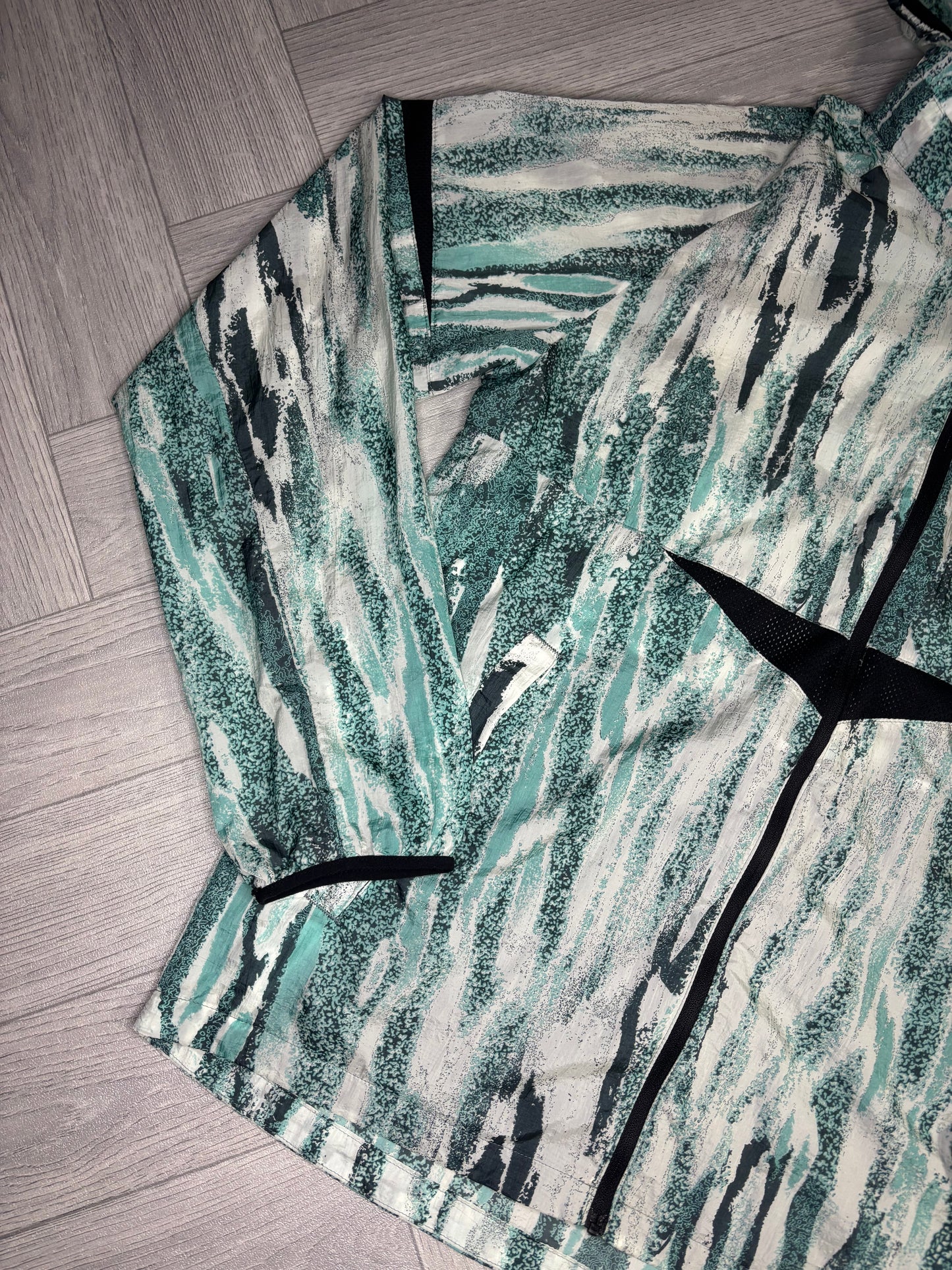 Nike Wild Run Windrunner Jacket (S)